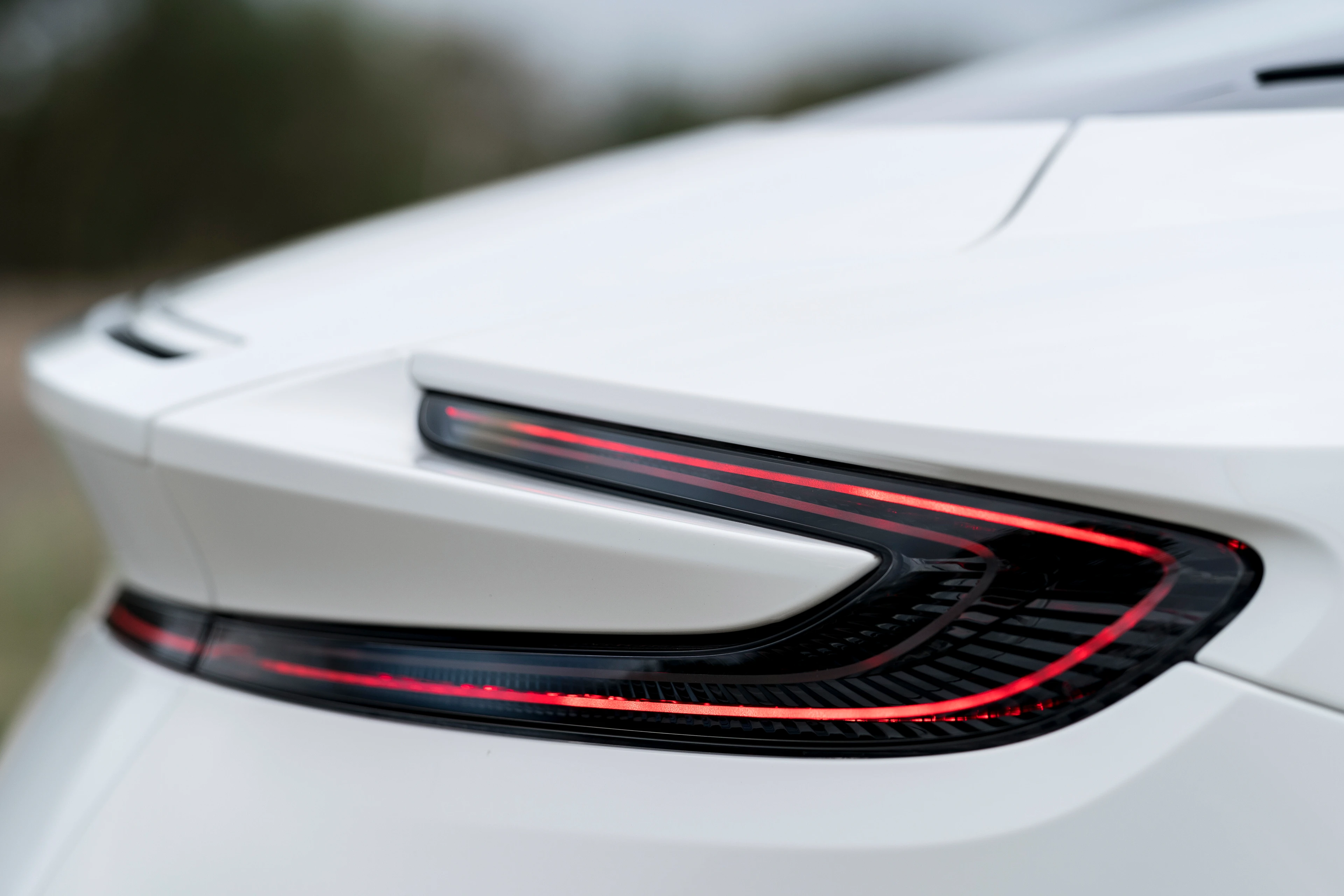 Wraparound Tail Lamp