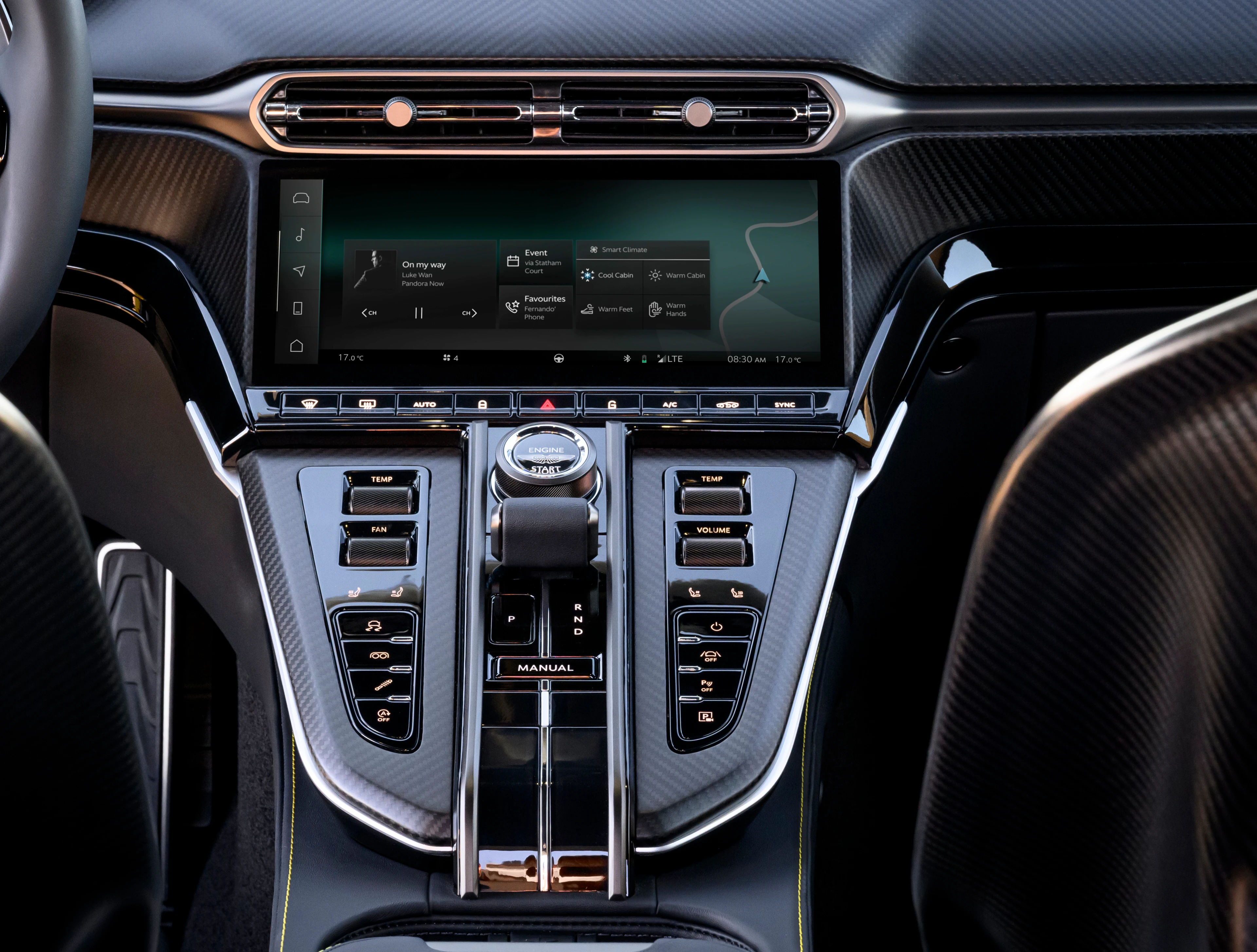 Centre Console and Touchscreen