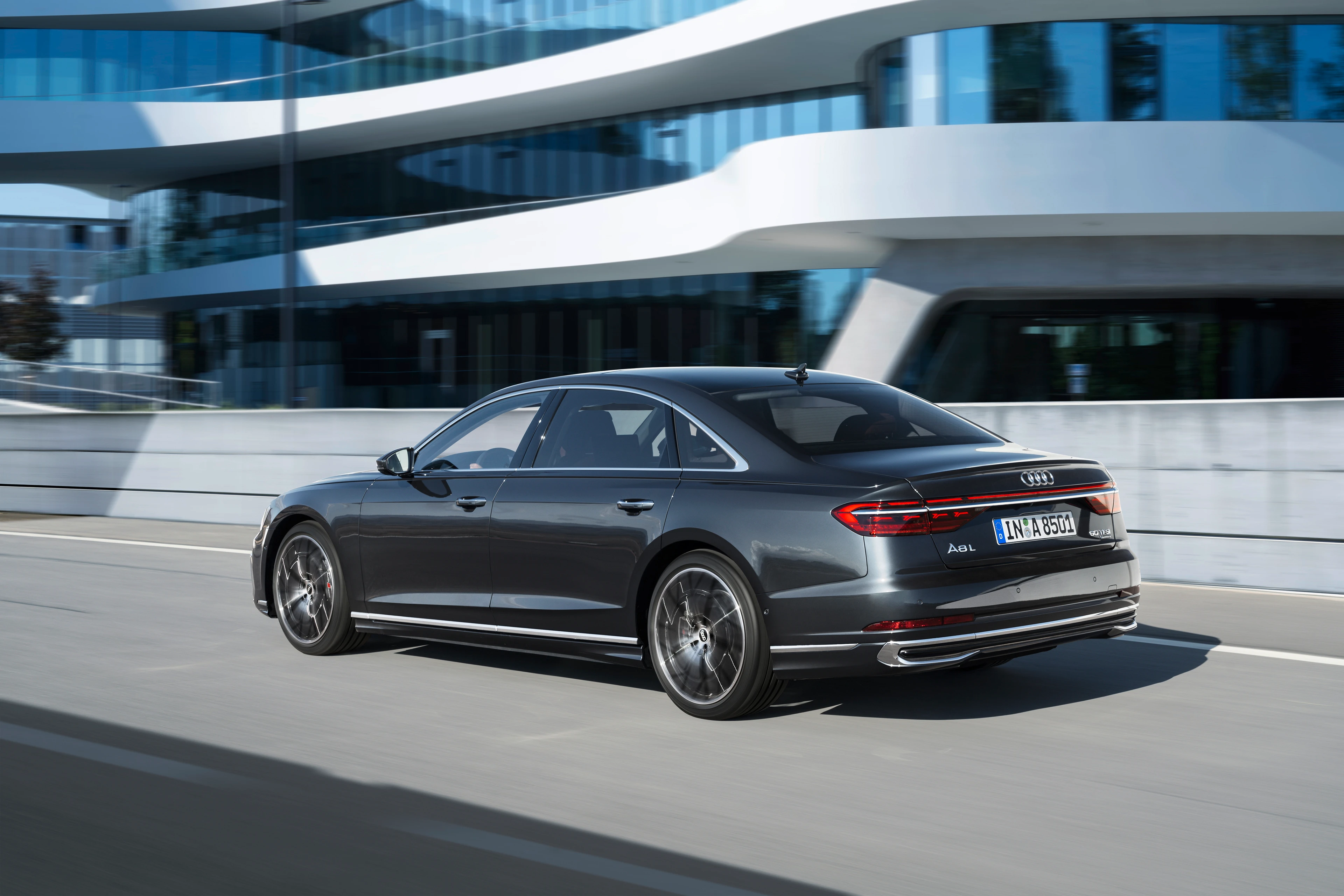 Rear Left Three-Quarter View (Driving)