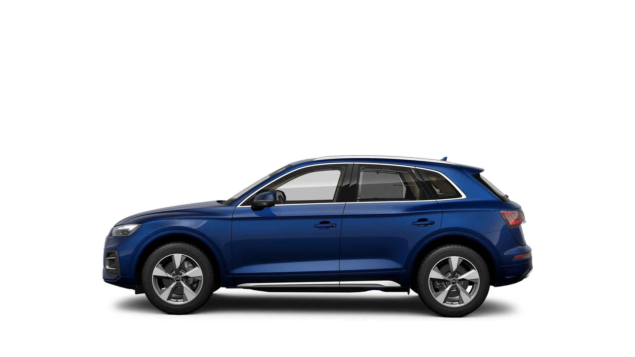 Audi Q5 — Side Profile (Left)