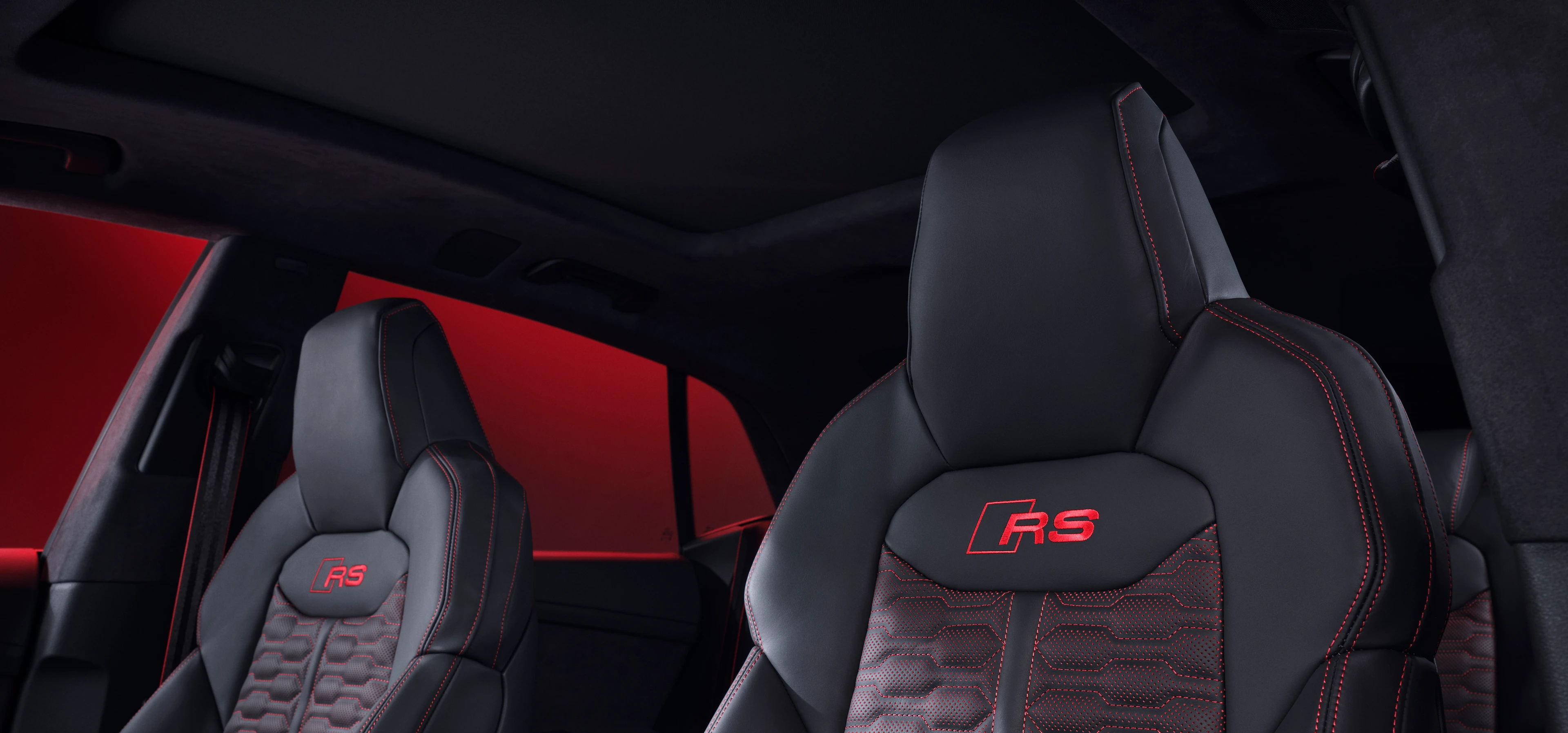 RS Sport Seats (Honeycomb Quilting)