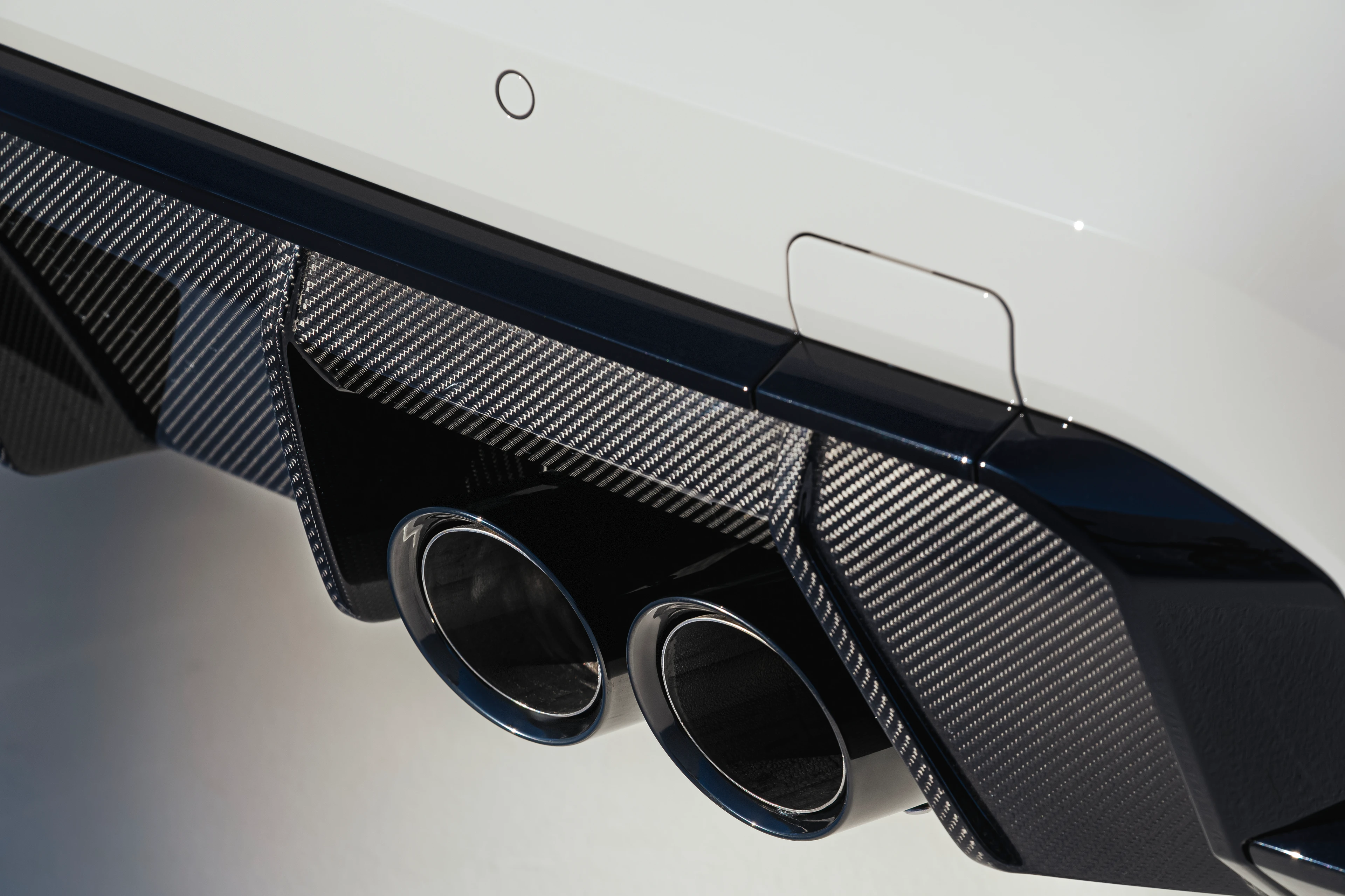 Quad Exhaust Tips and Diffuser