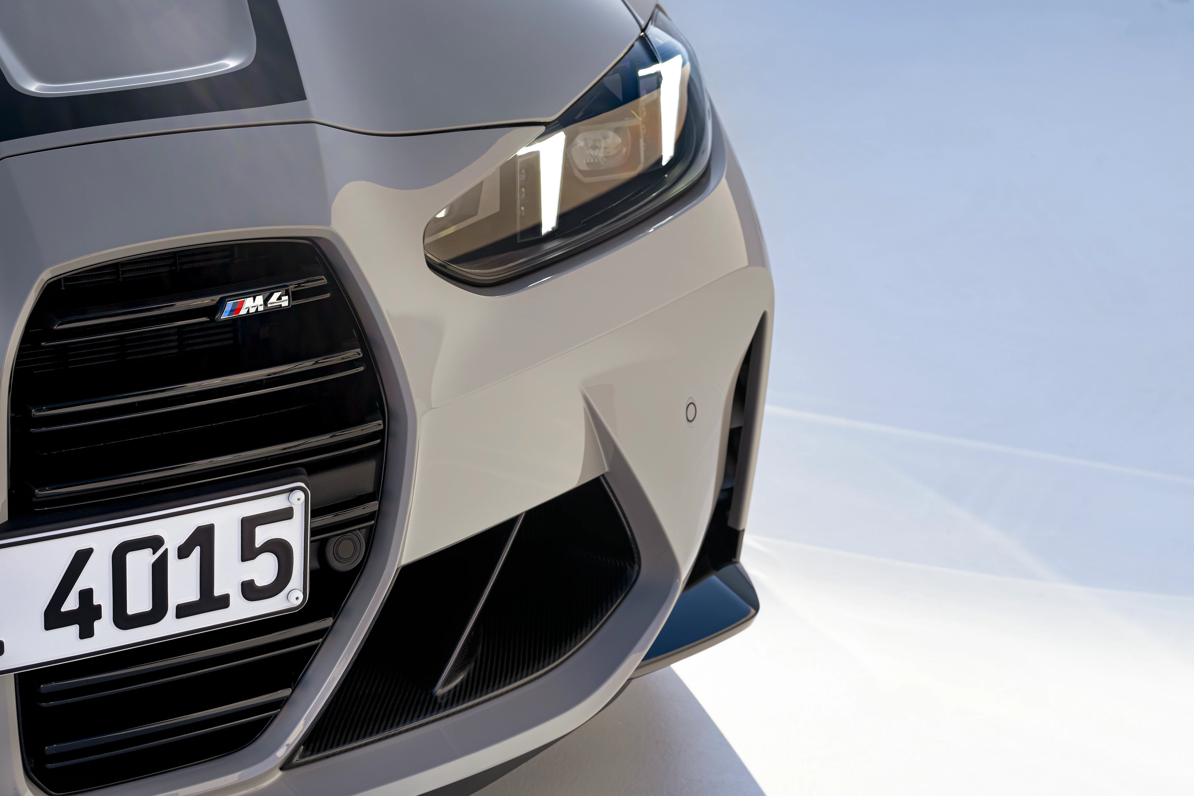 Headlamp and Grille