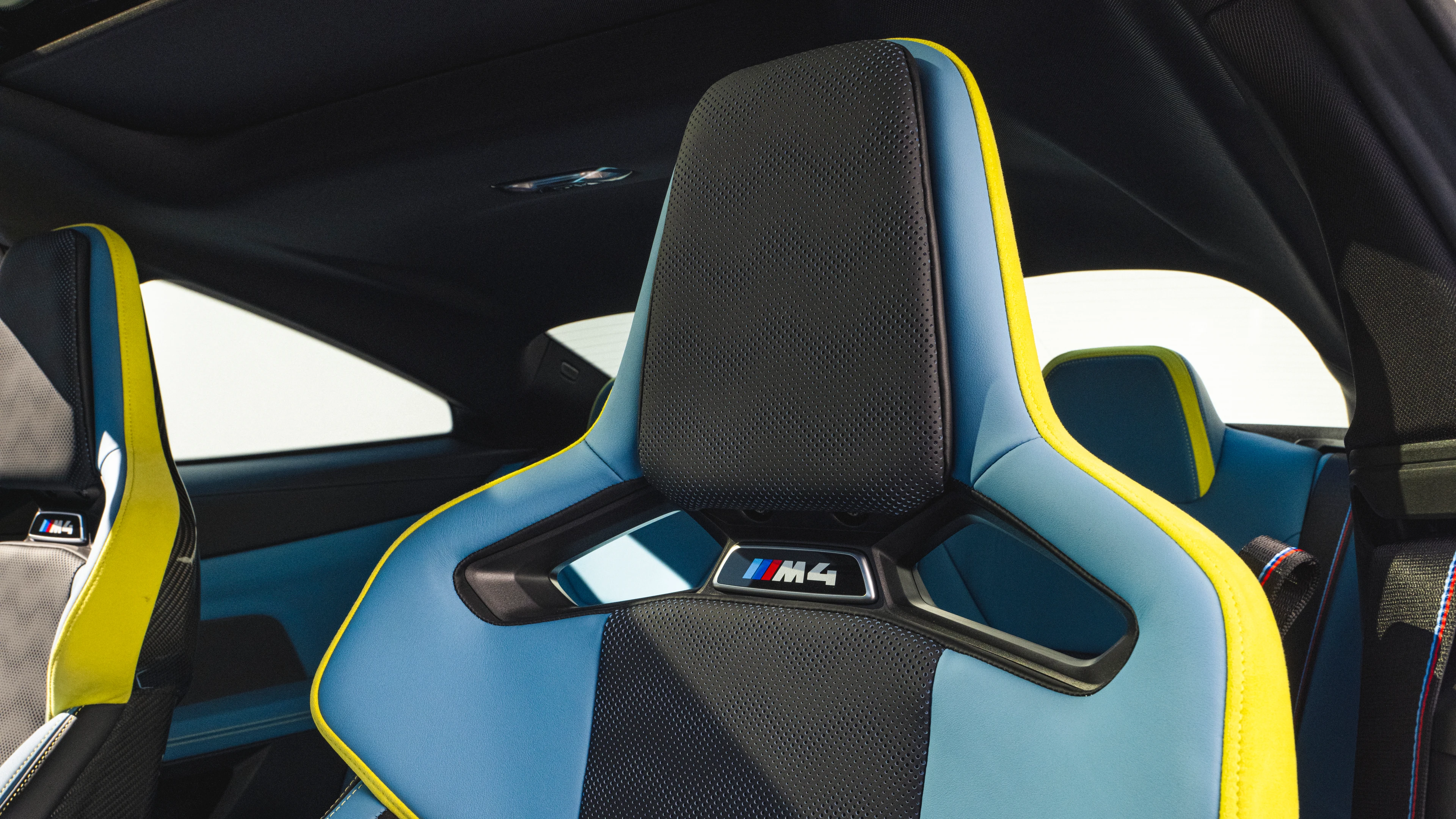 M Carbon Bucket Seats