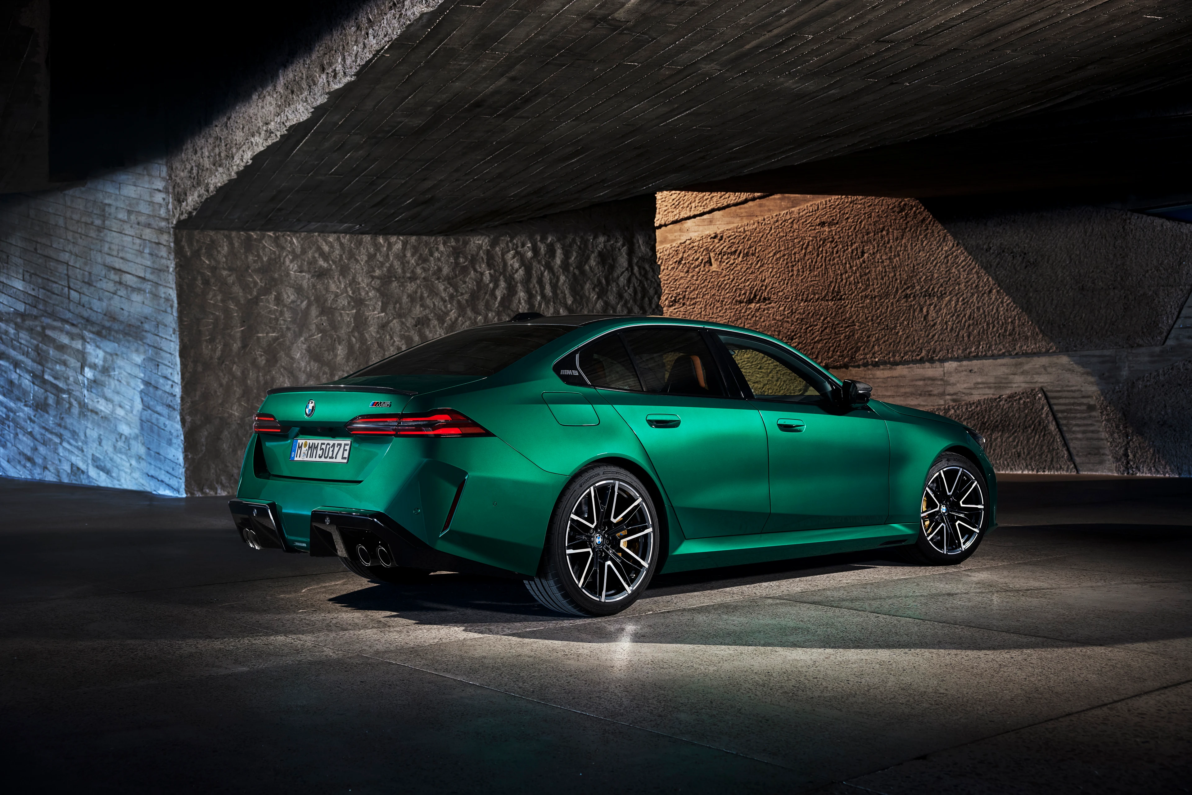 Rear Right Three-Quarter View