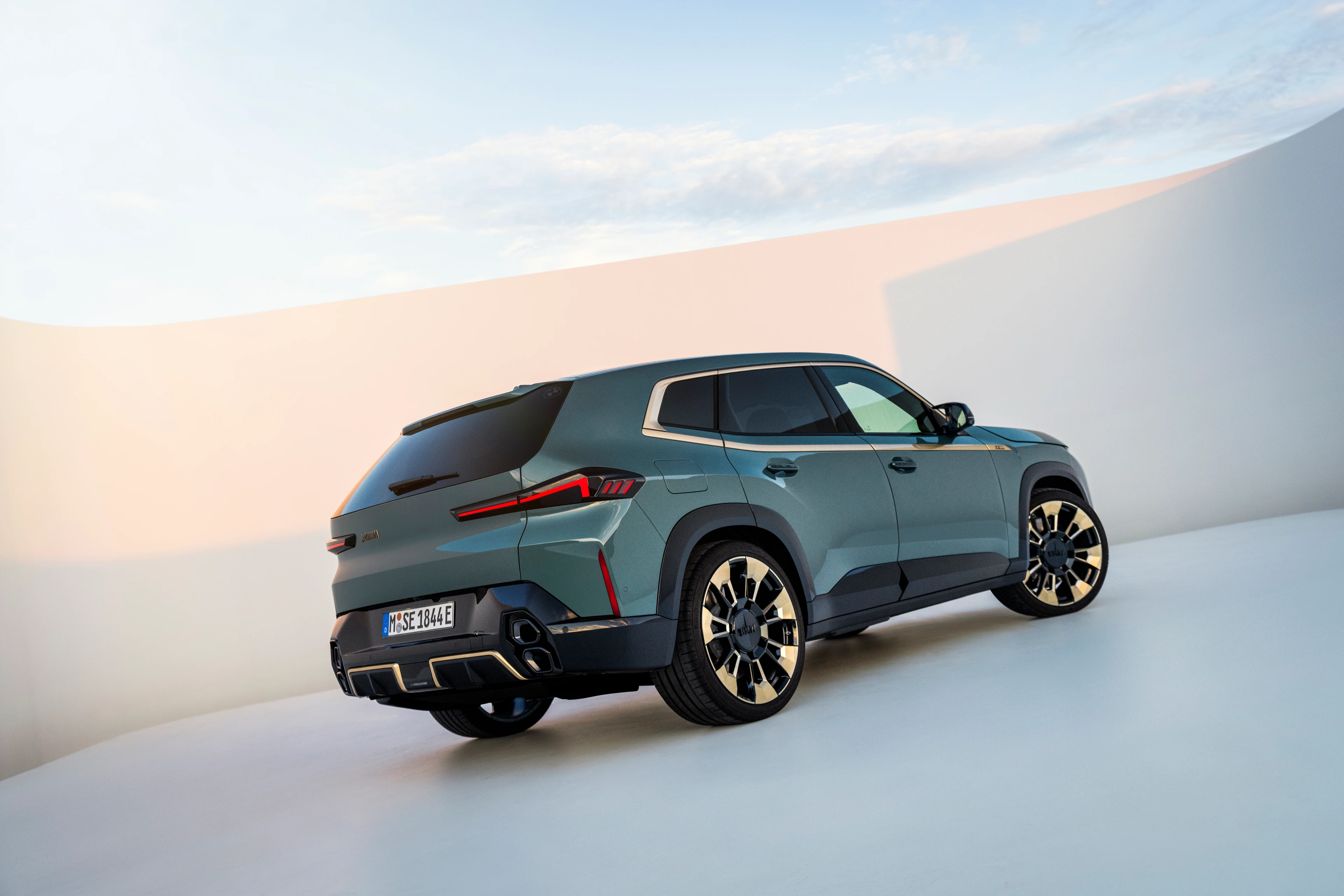 Rear Right Three-Quarter View