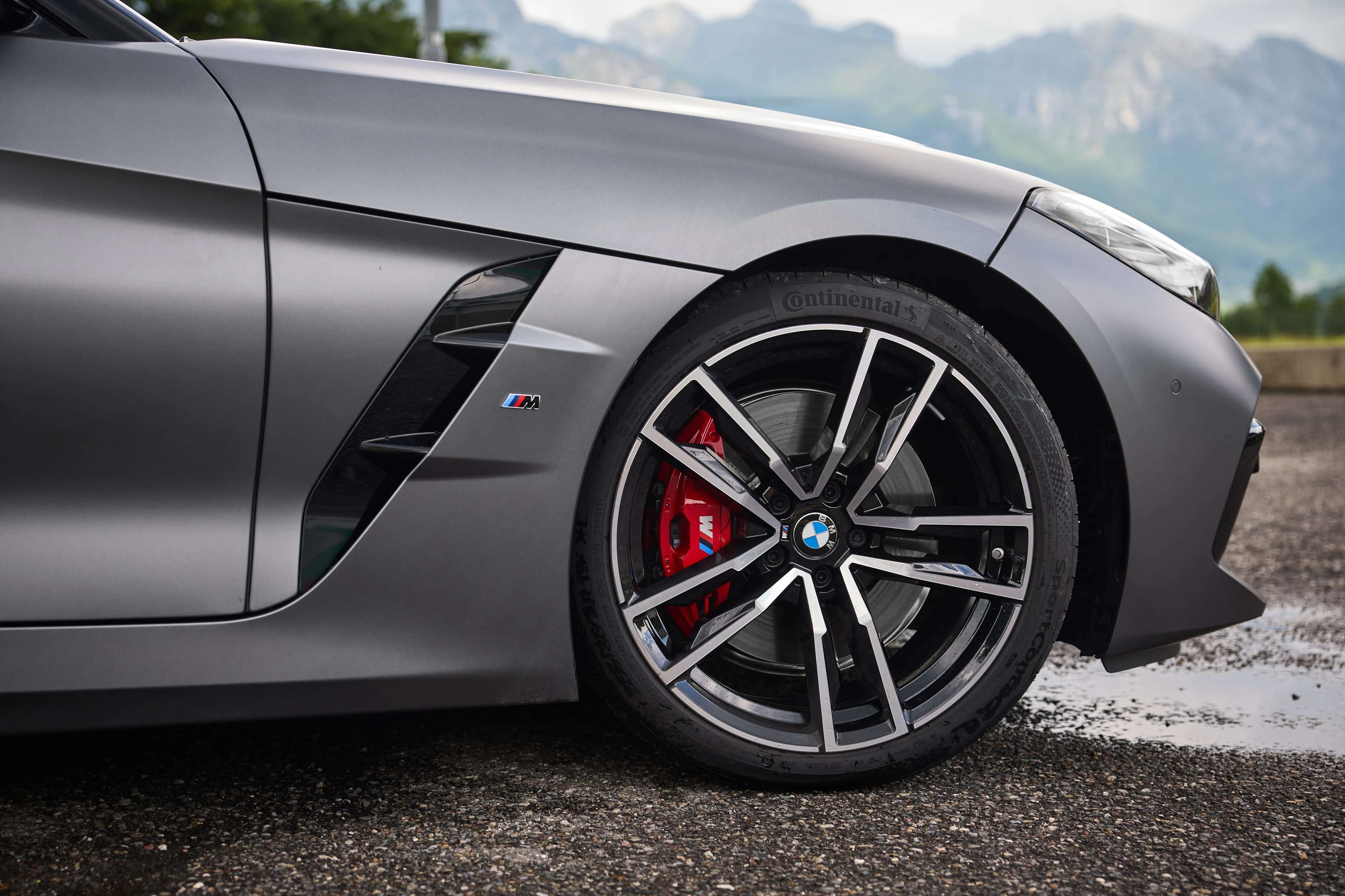 Alloy Wheel and M Sport Brakes