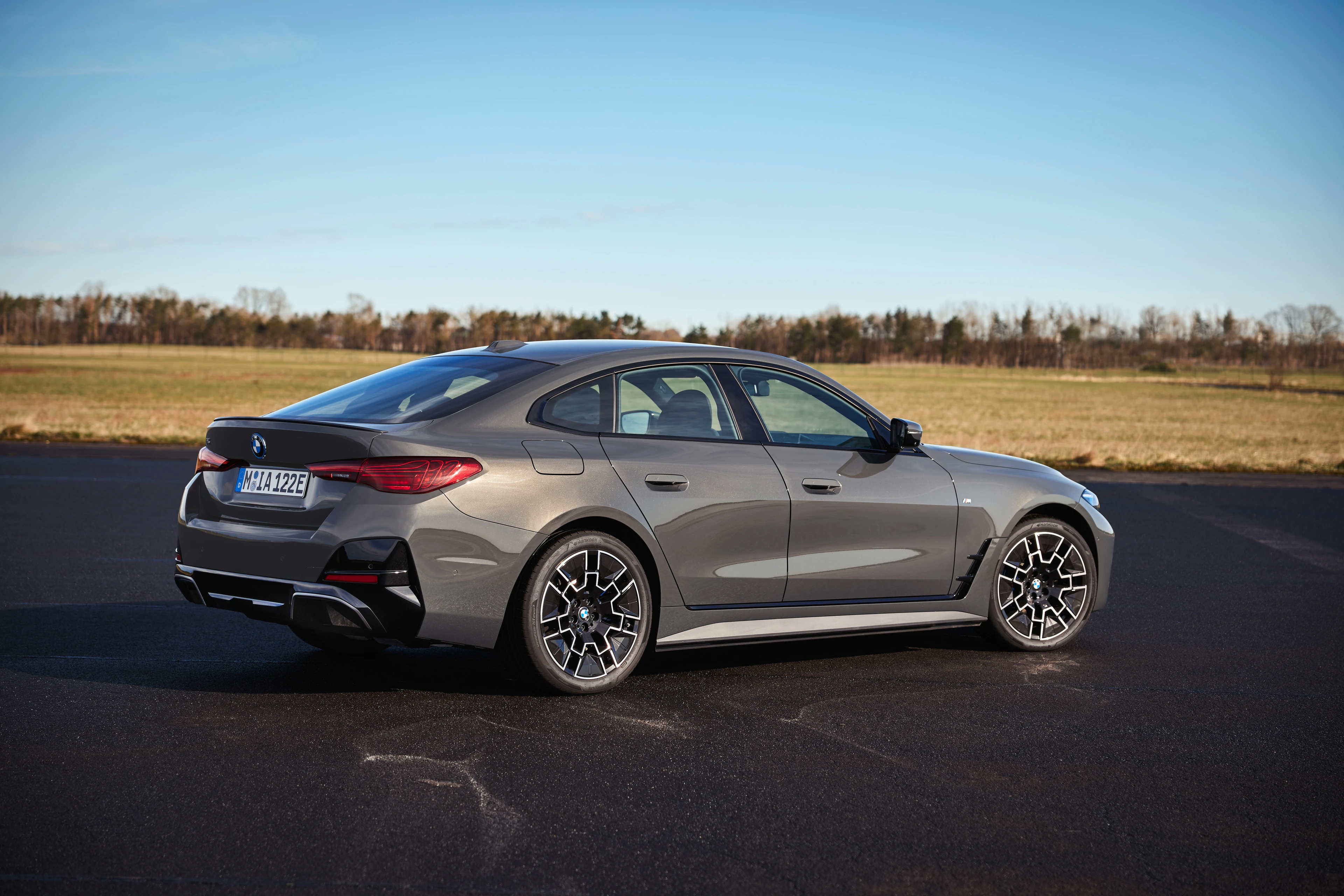Rear Right Three-Quarter View