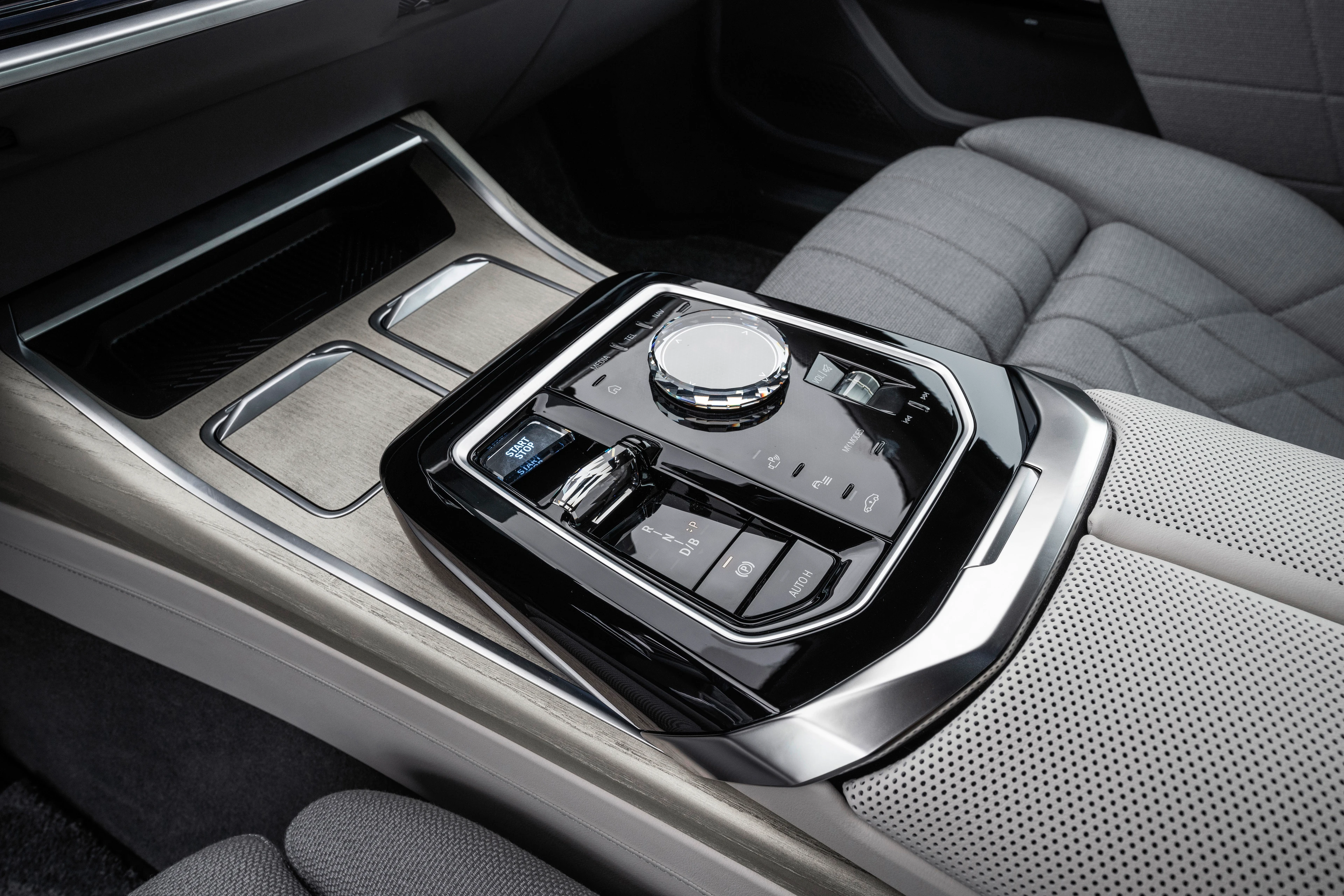 Centre Console