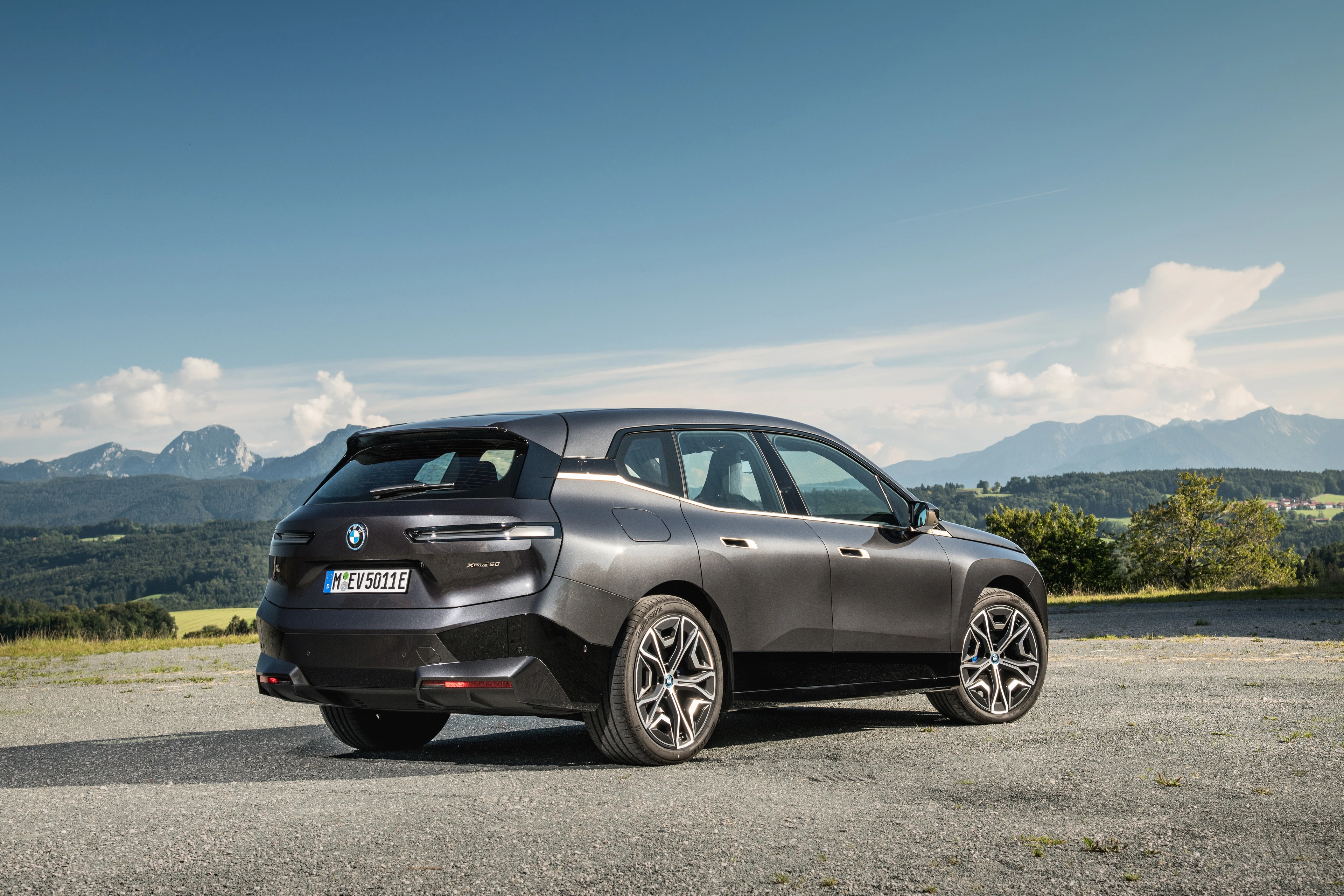 Rear Right Three-Quarter View