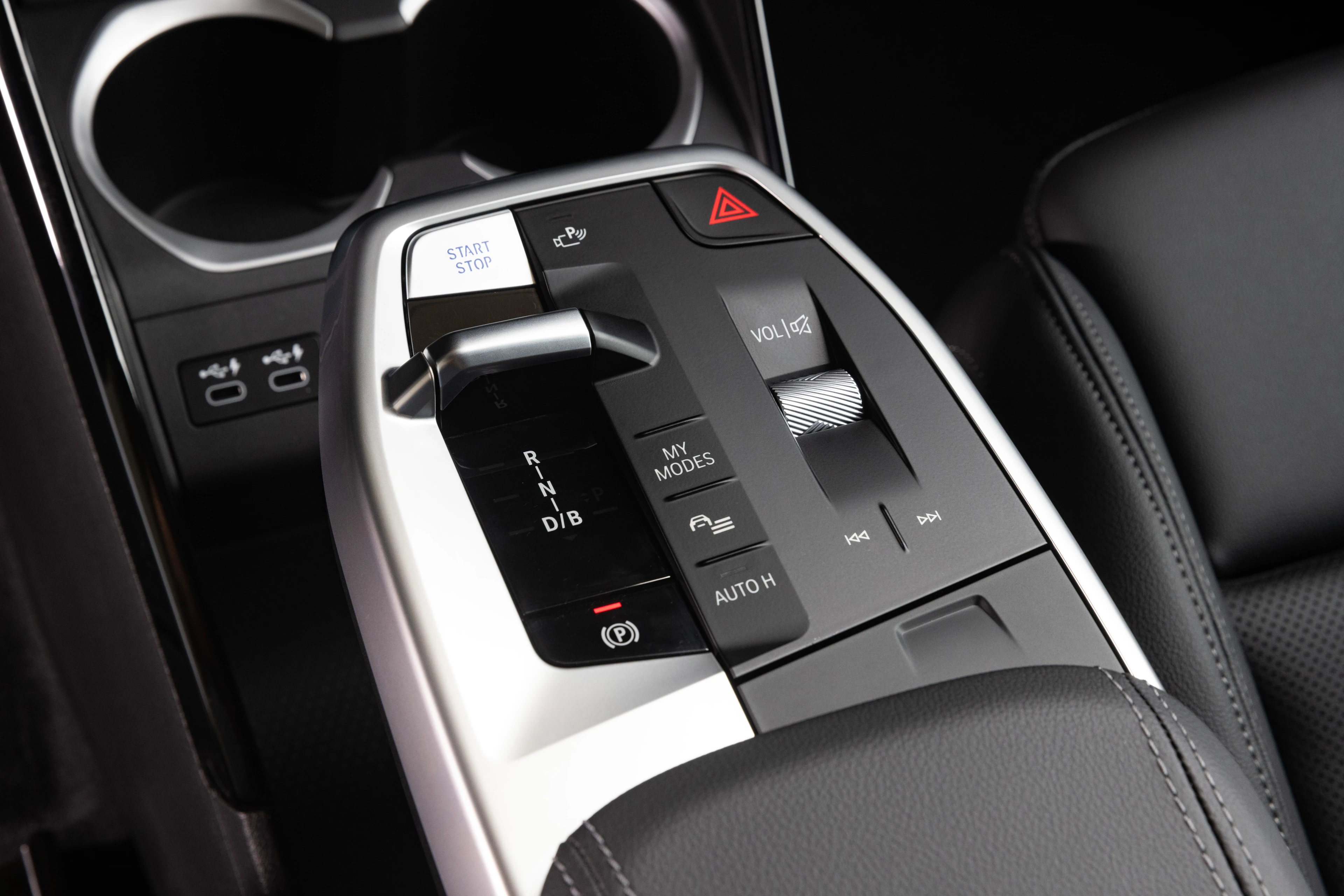 Centre Console and Gear Selector