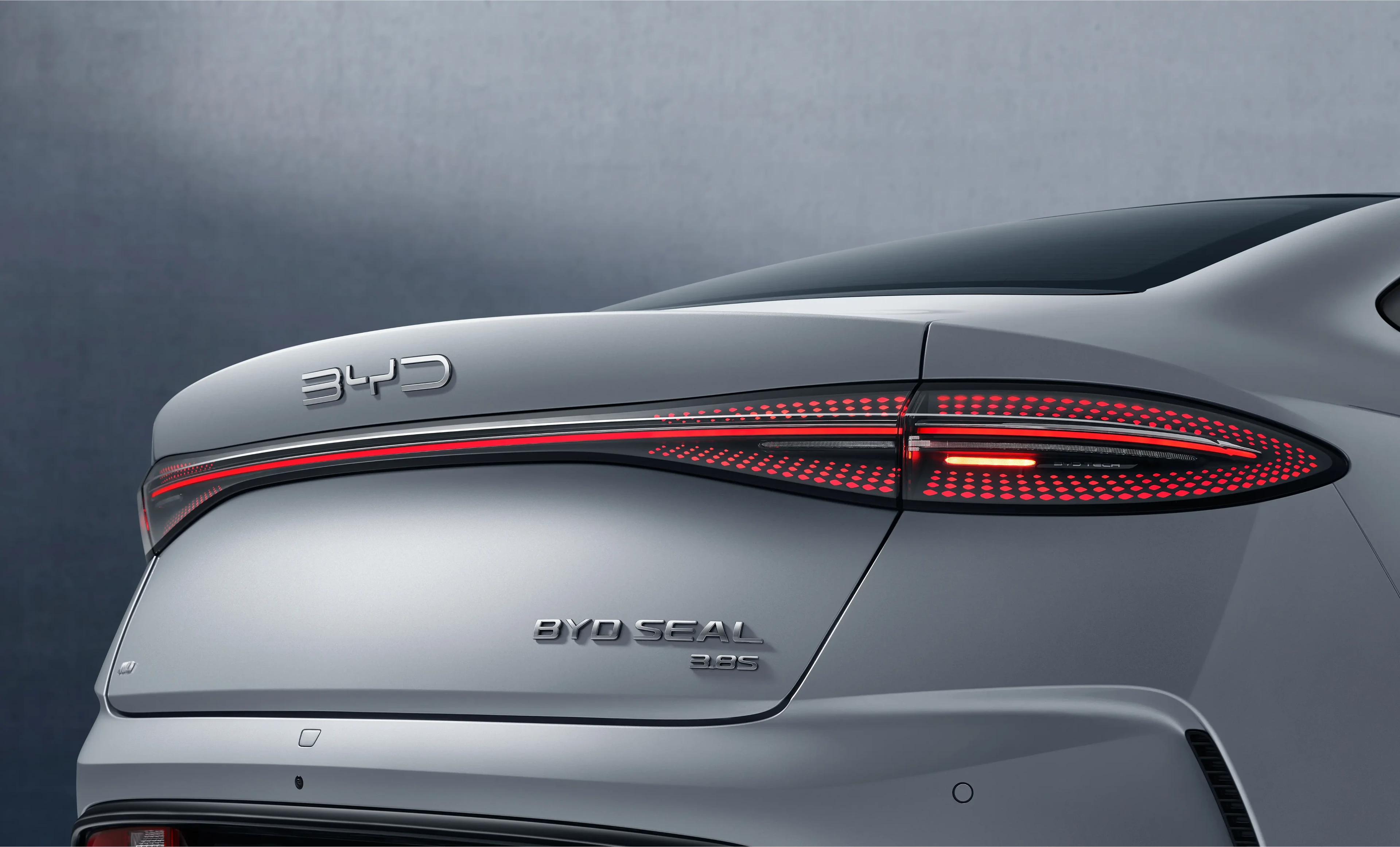 Tail Lamps and Rear Detail