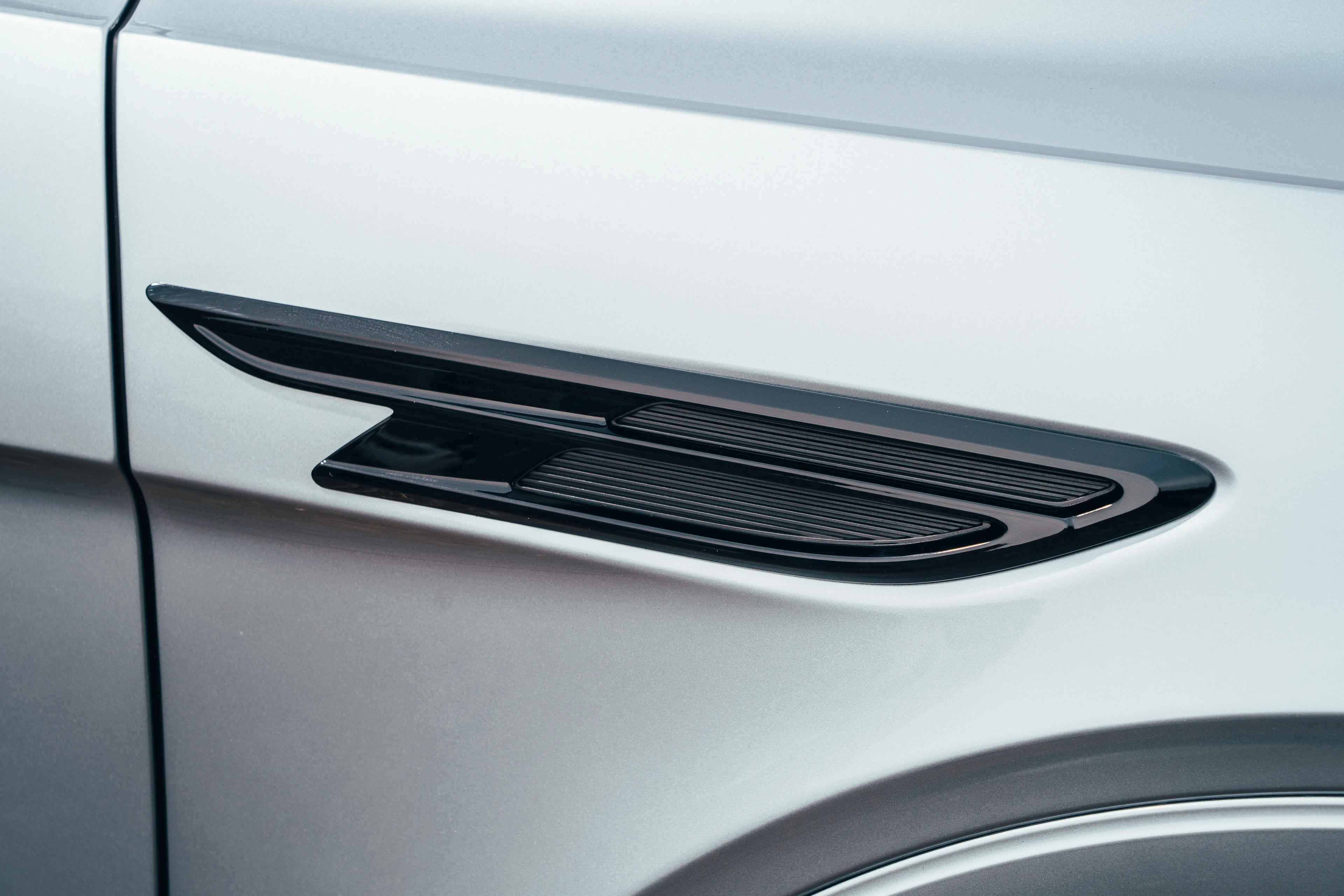 Front Wing Vent