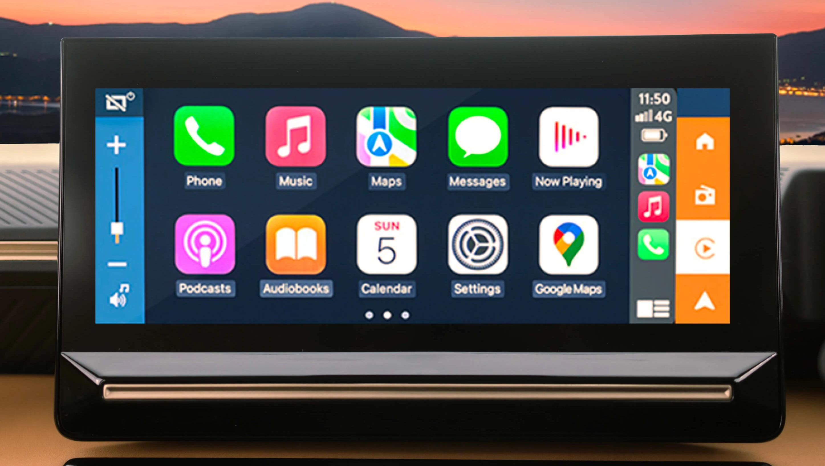 10.25-inch Touchscreen With Apple CarPlay