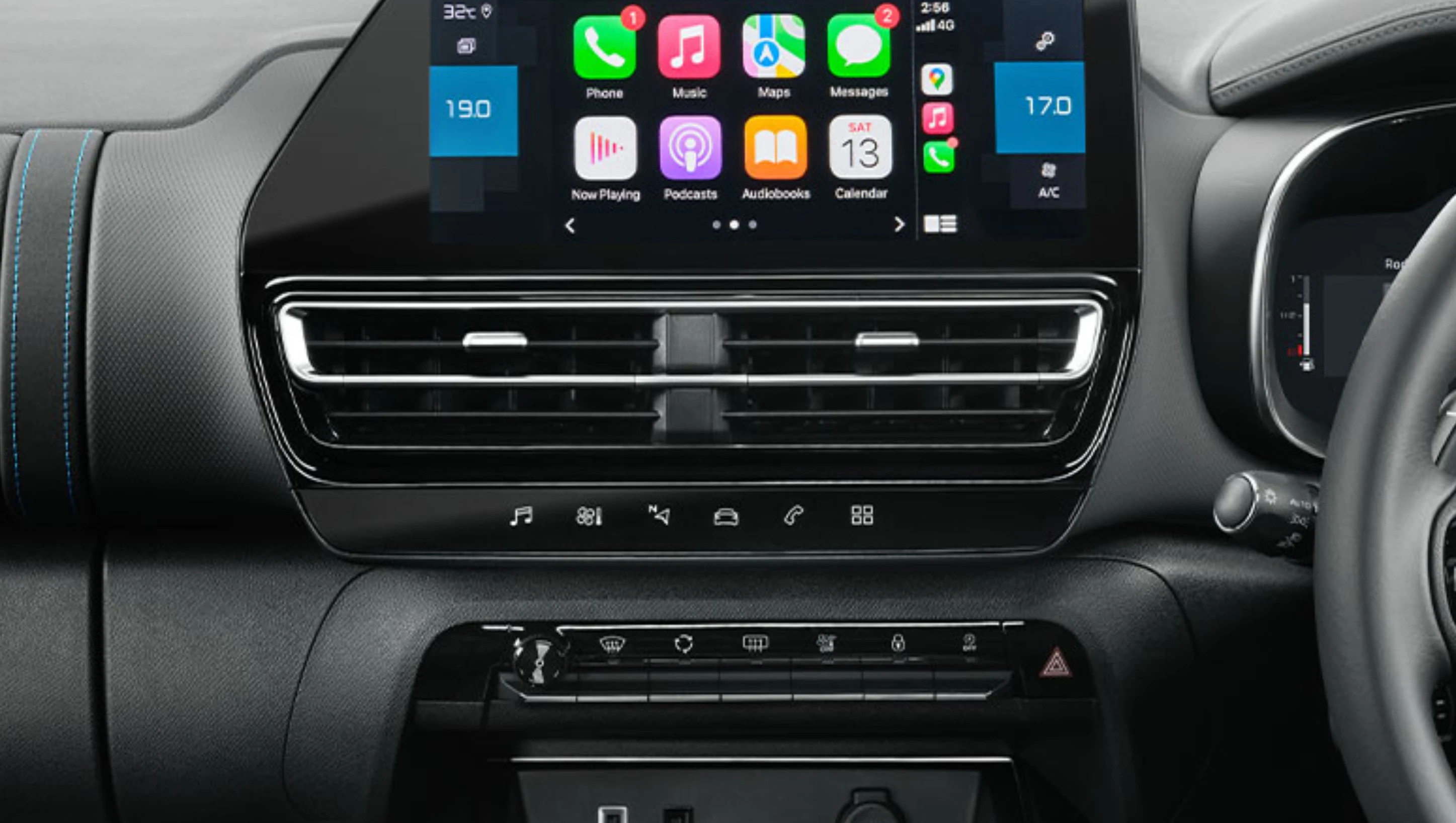 Touchscreen With Apple CarPlay