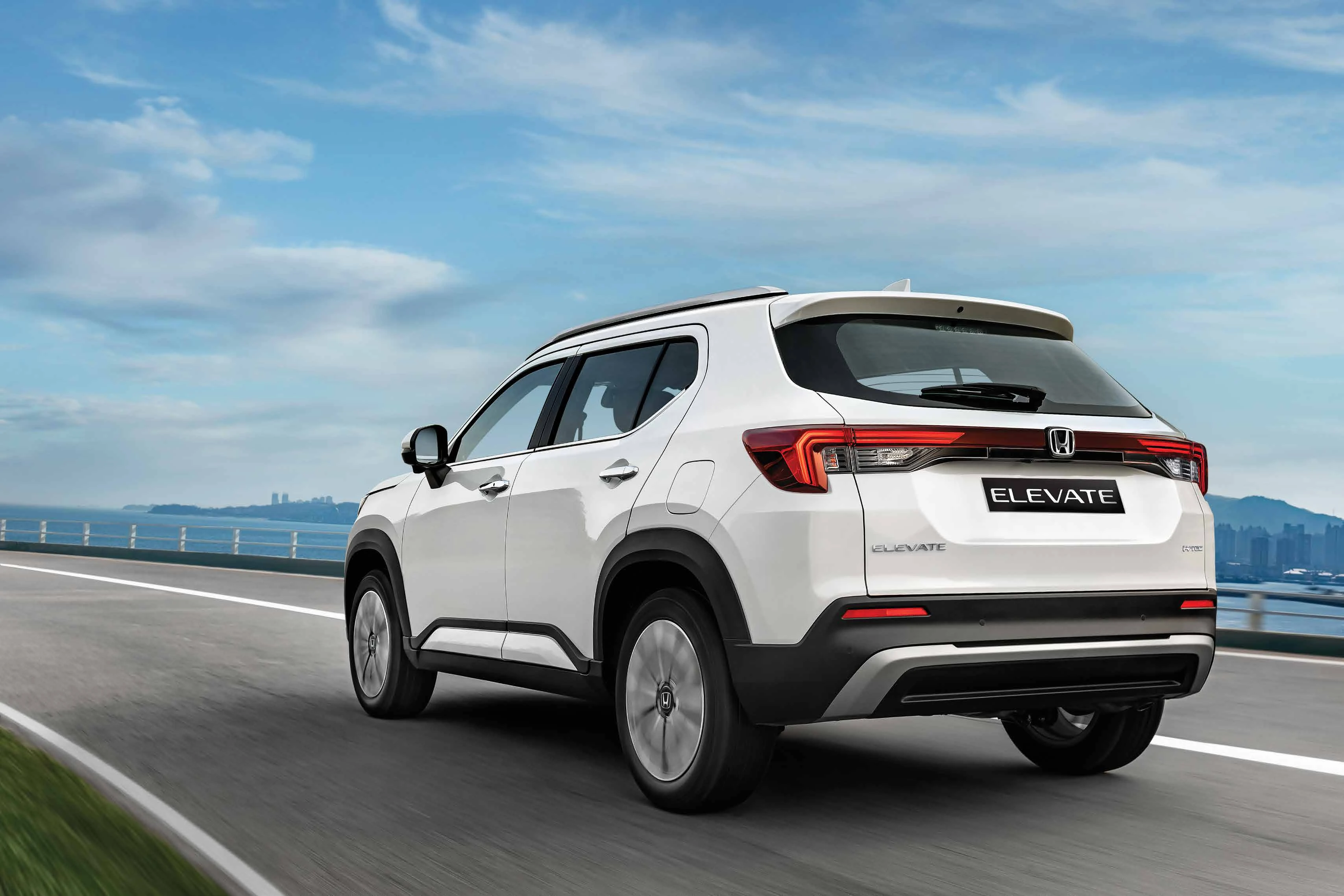 Driving: Rear Left Three-Quarter View