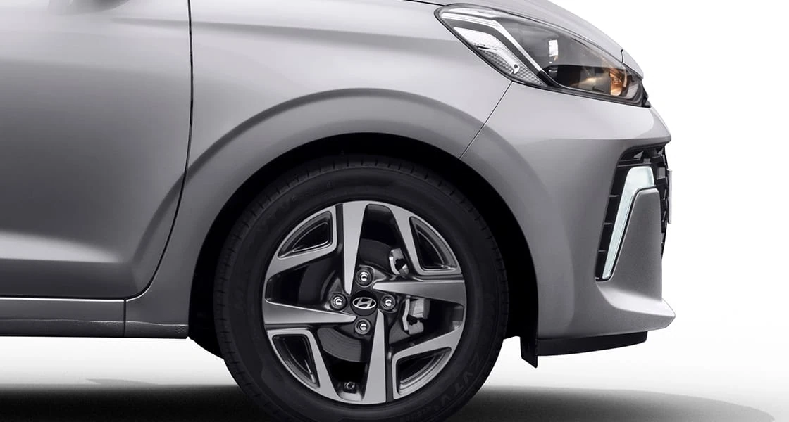 15-inch Alloy Wheel
