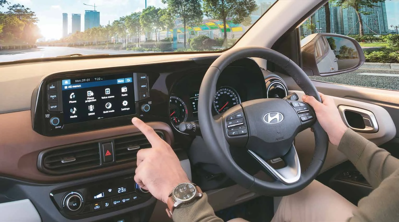 Touchscreen Infotainment
