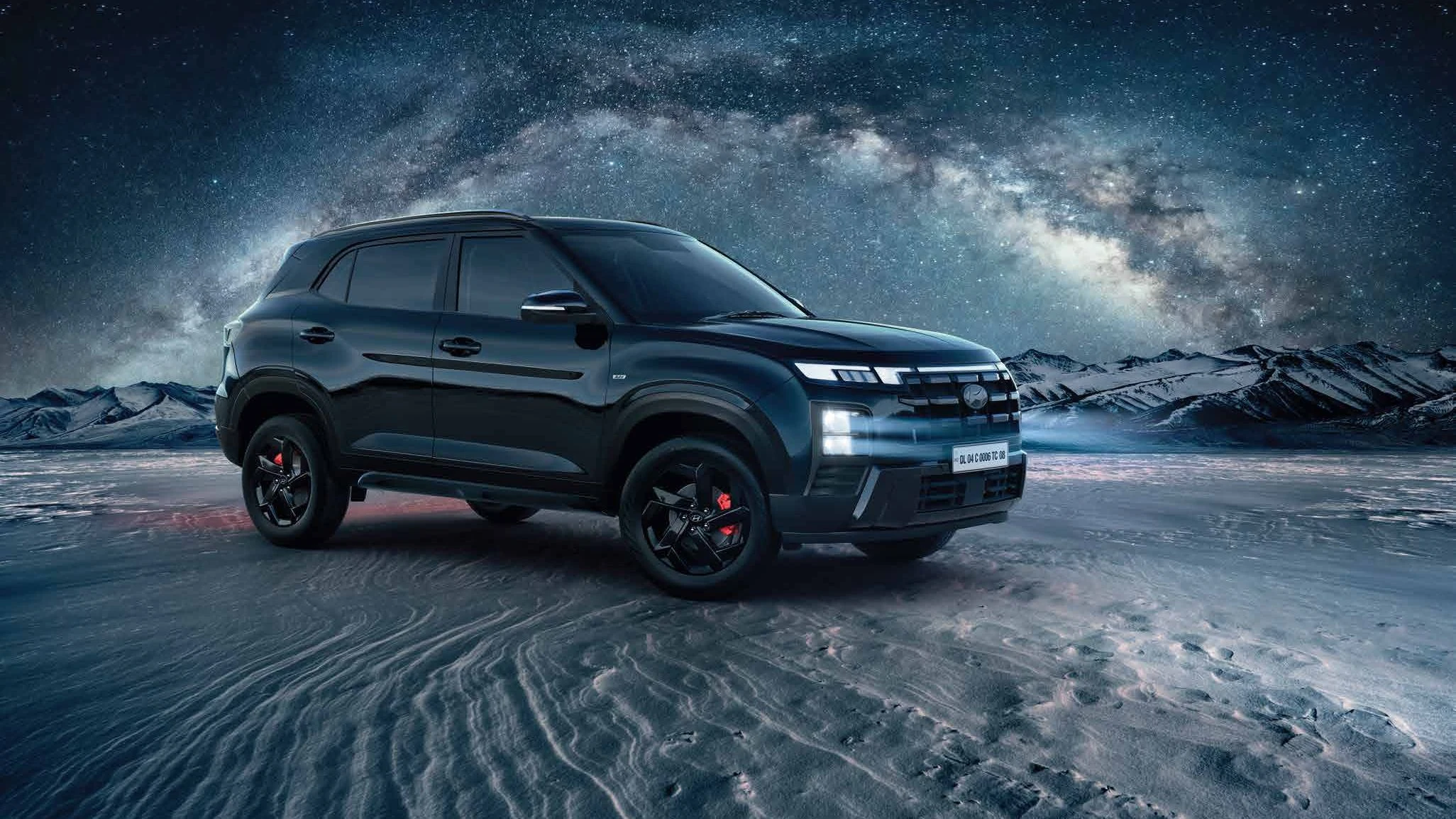 Knight Edition: Front Three-Quarter (Night Sky)