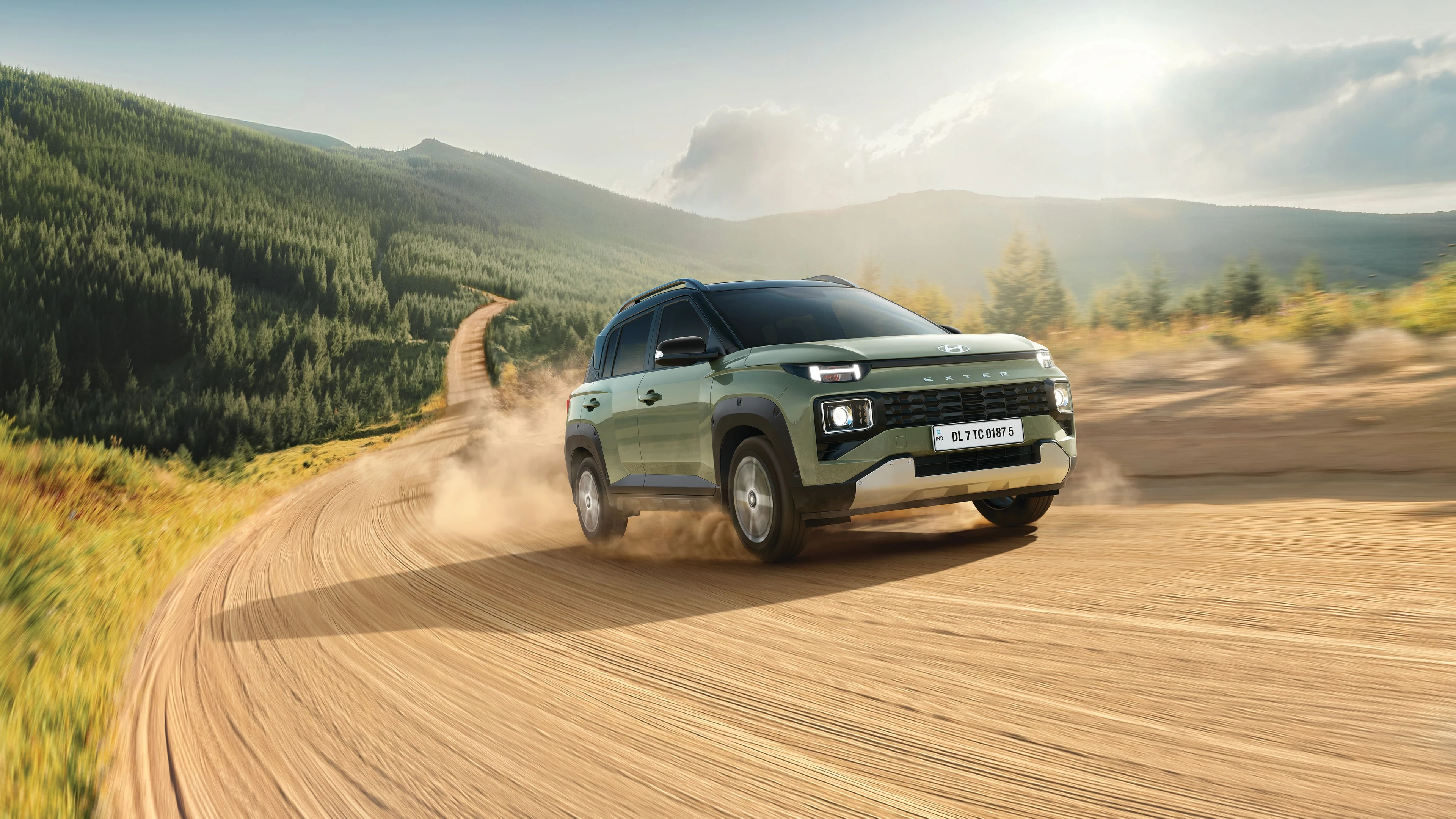 Driving: Front Three-Quarter (Dirt Road)