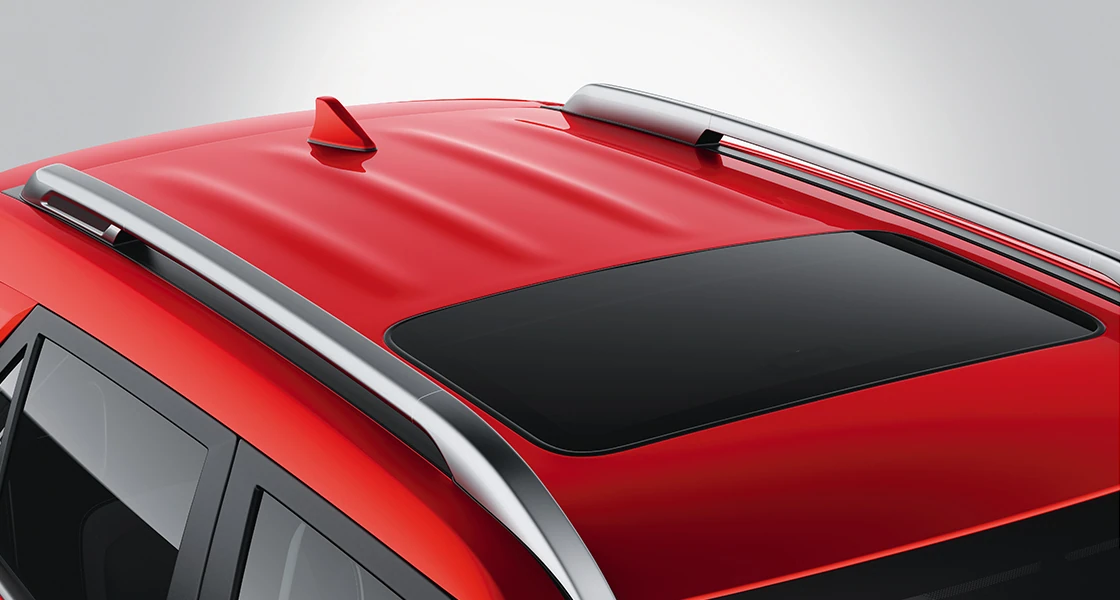 Roof Rails and Sunroof