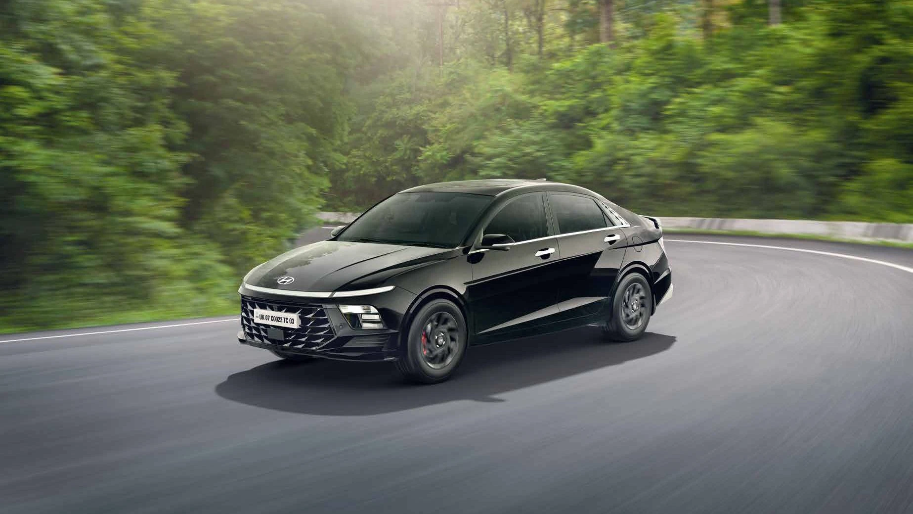 Driving: Front Three-Quarter (Forest Road)