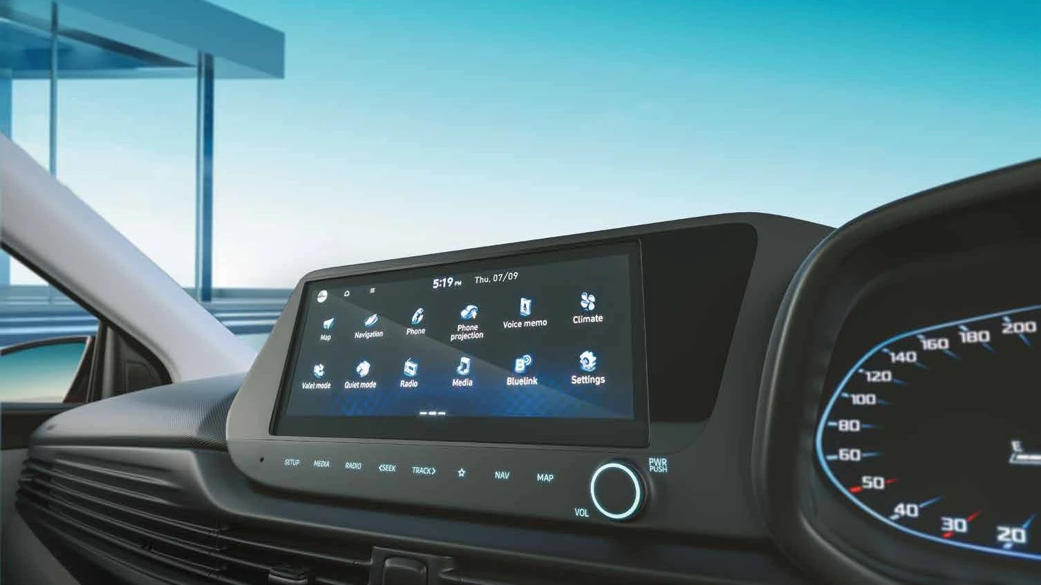 Touchscreen and Digital Cluster