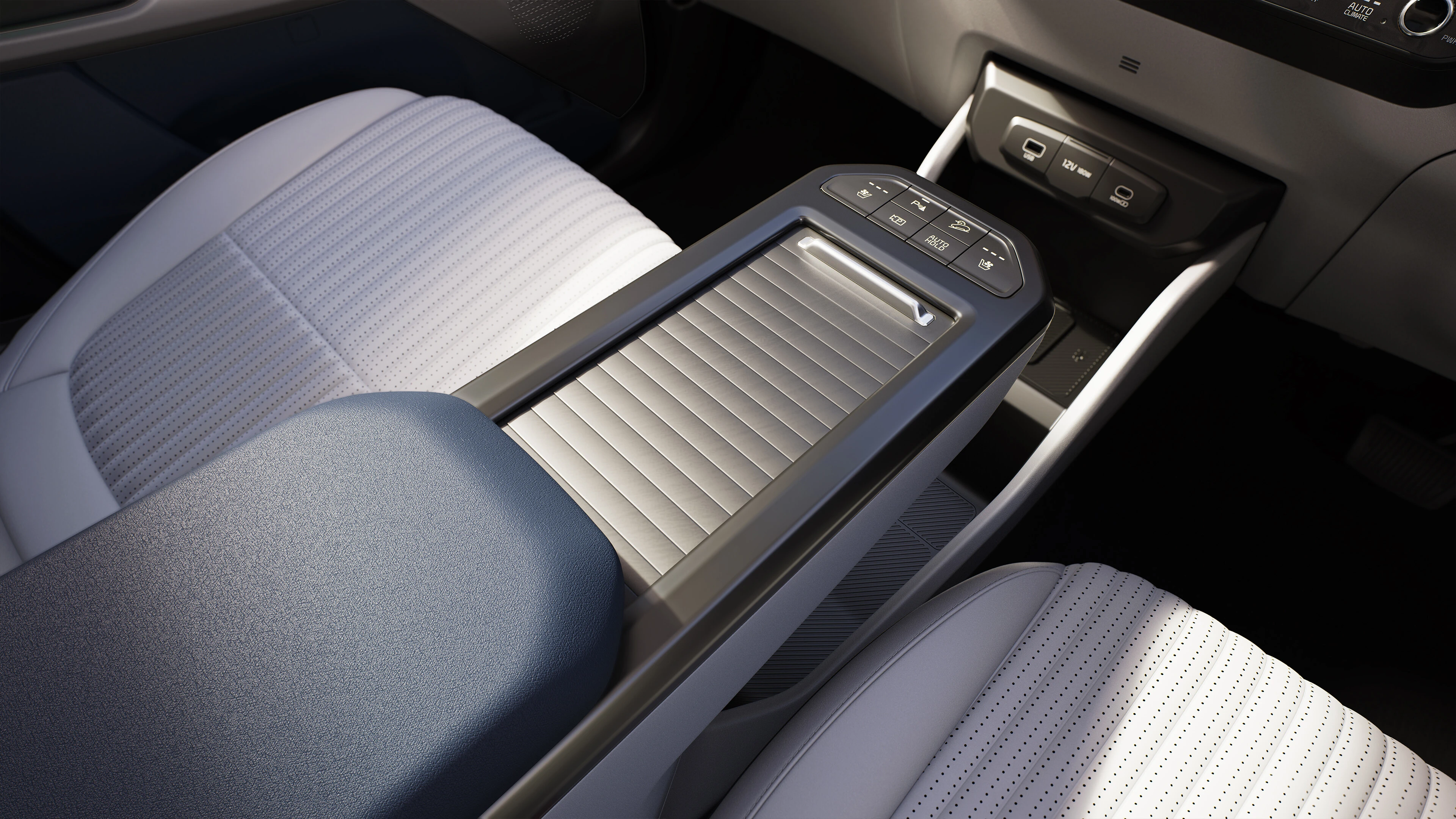 Centre Console and Armrest