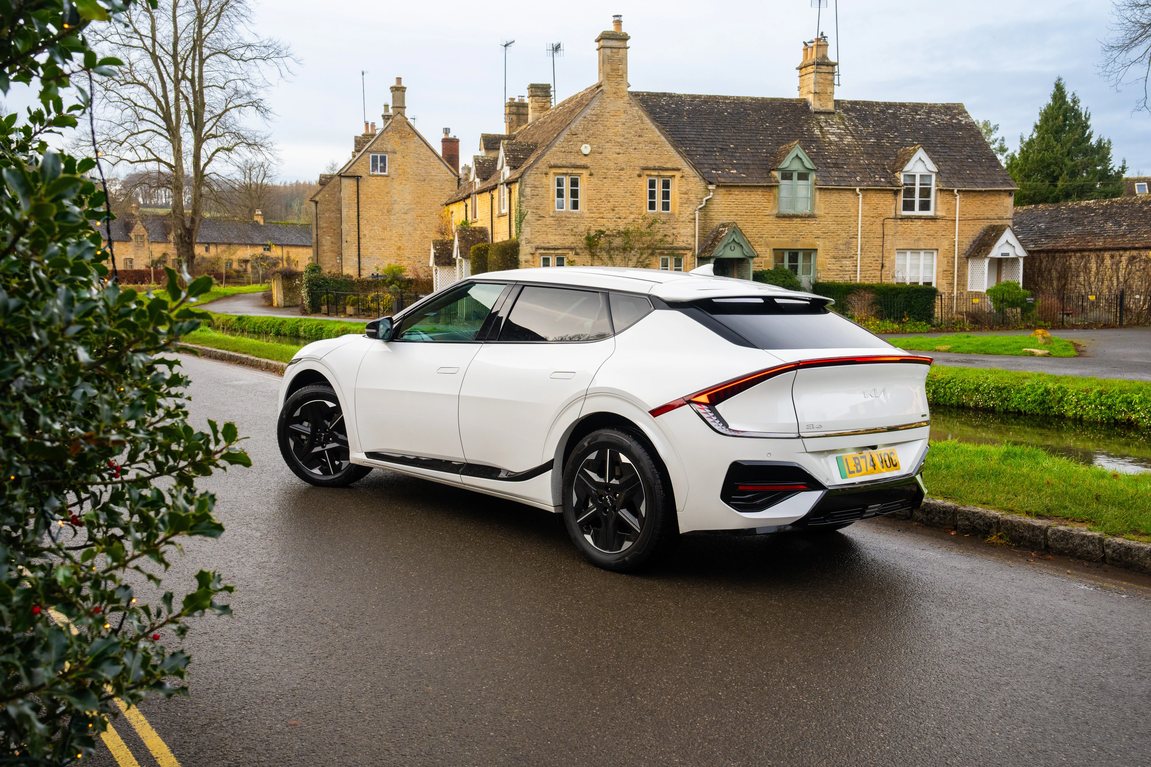 Rear Left Three-Quarter View