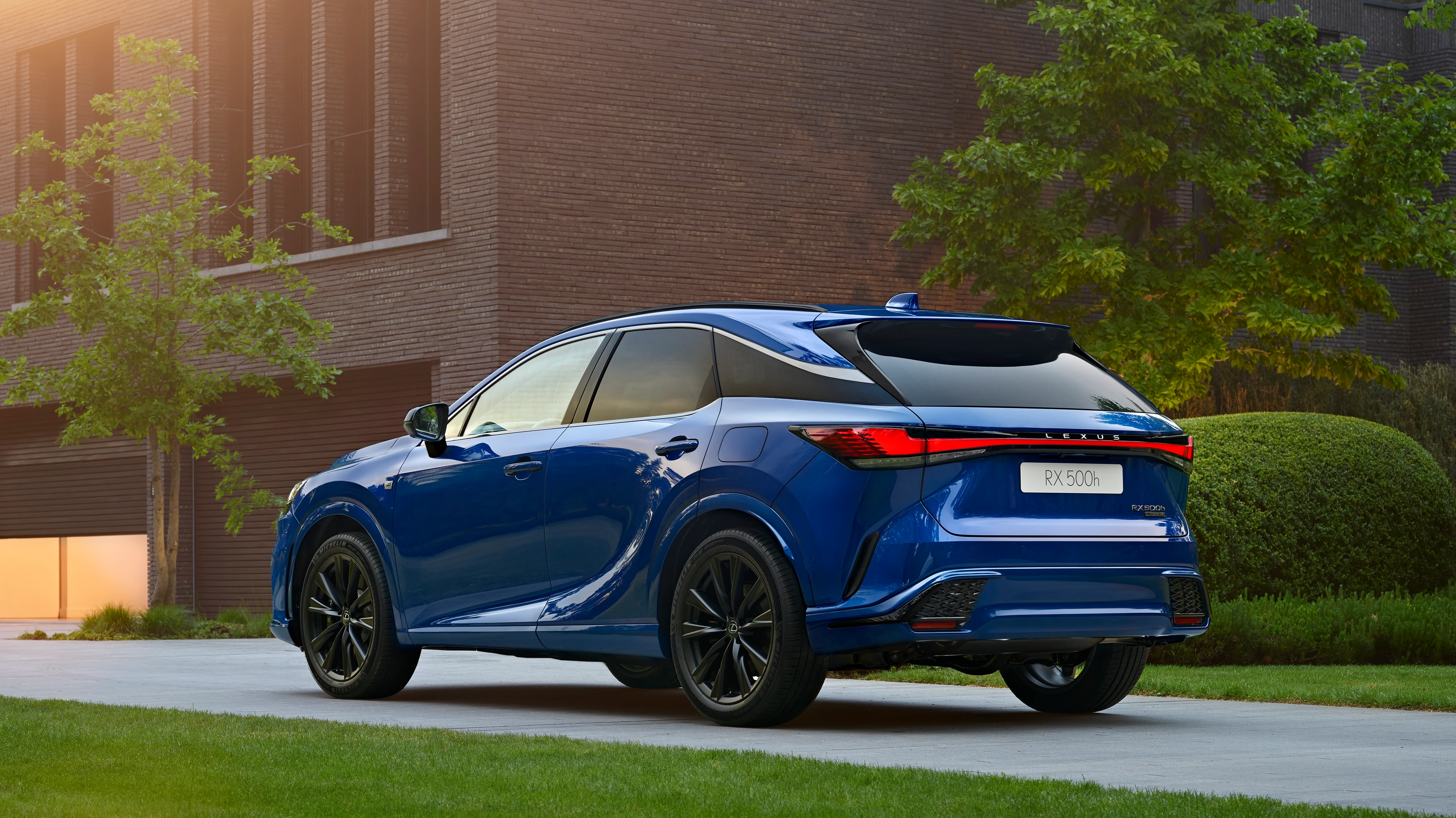 Rear Left Three-Quarter View