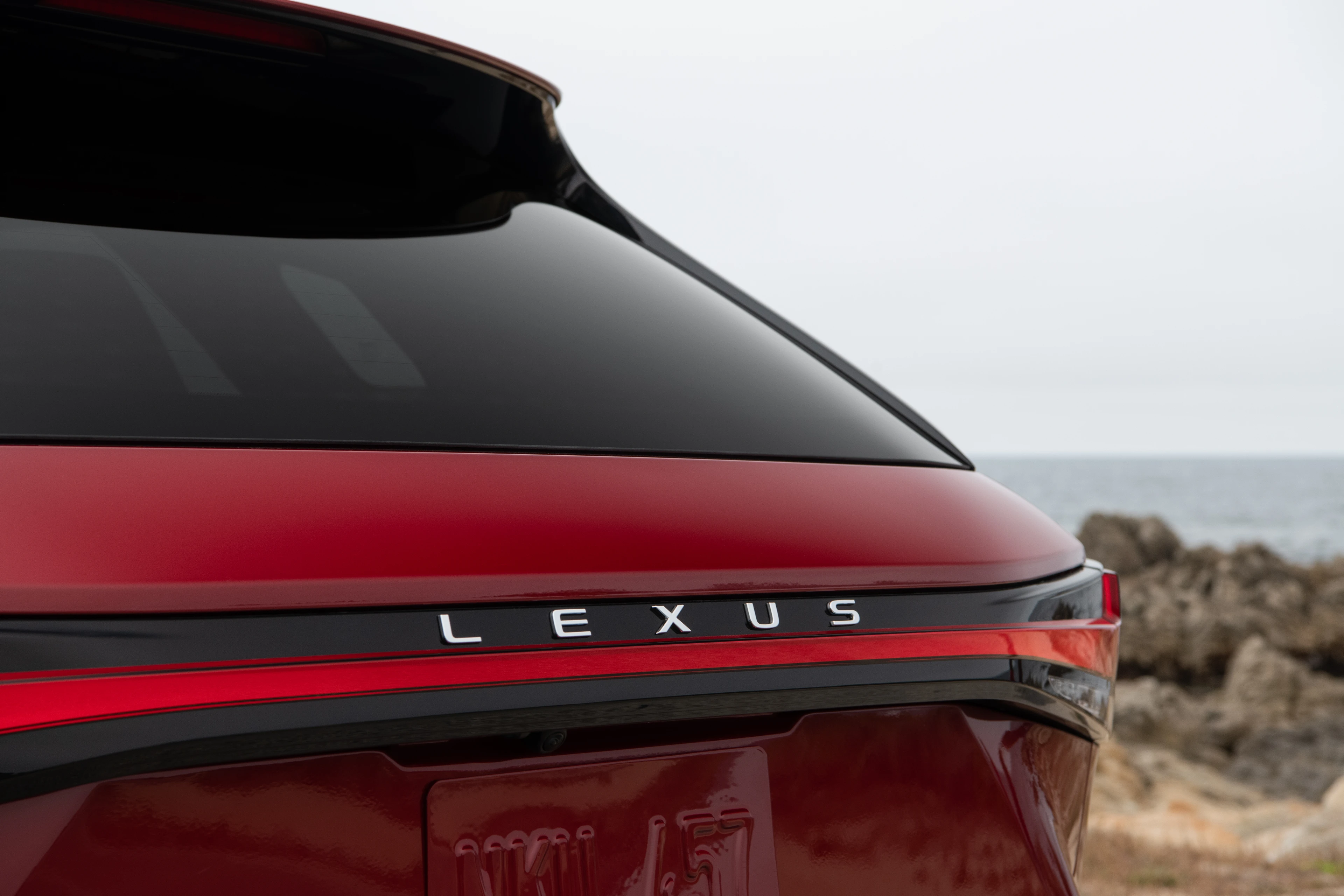 Rear Light Bar and Lexus Lettering