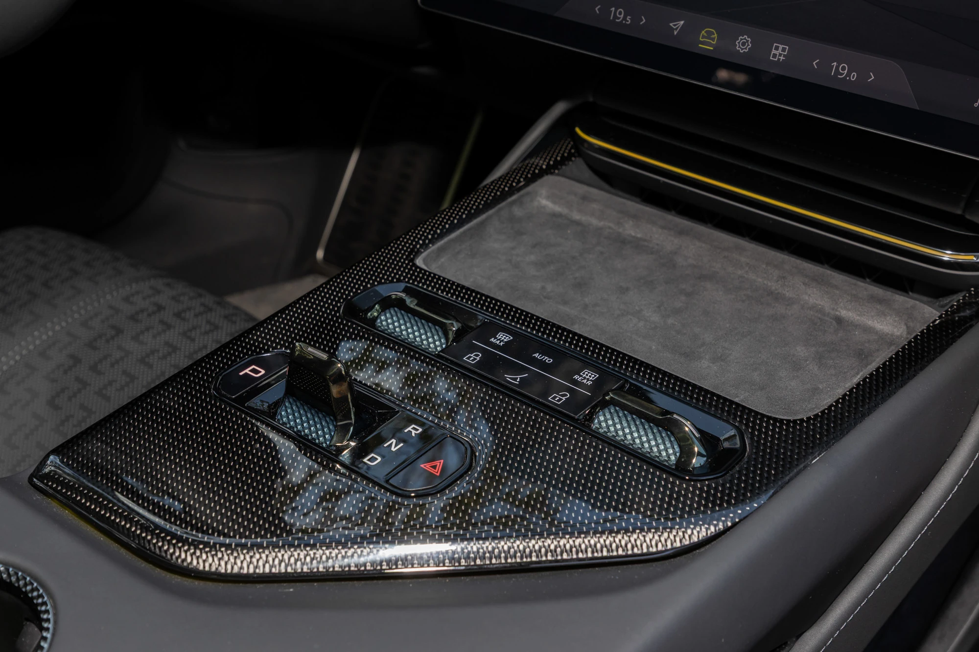 Centre Console