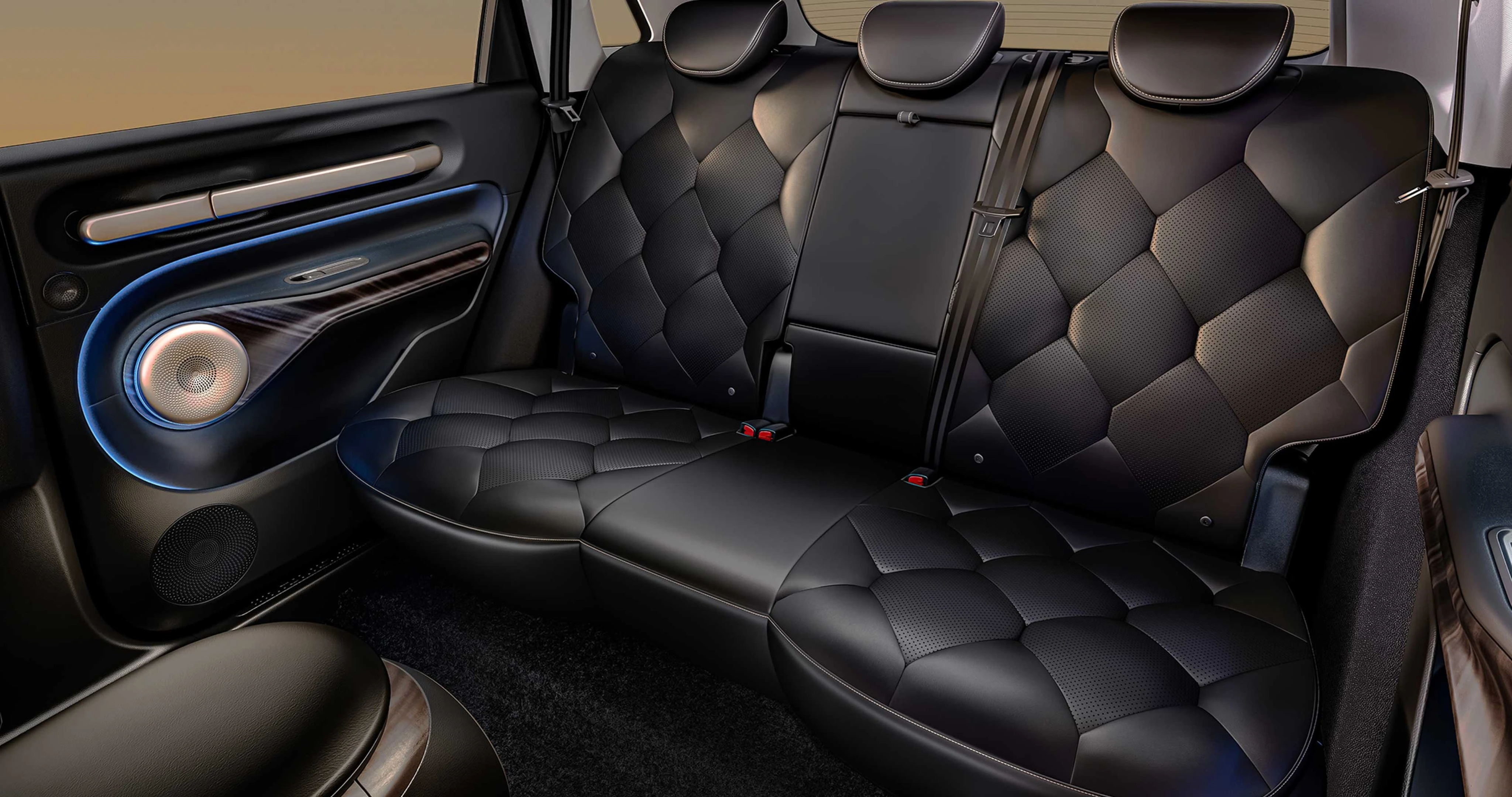 Aero Lounge Rear Seats