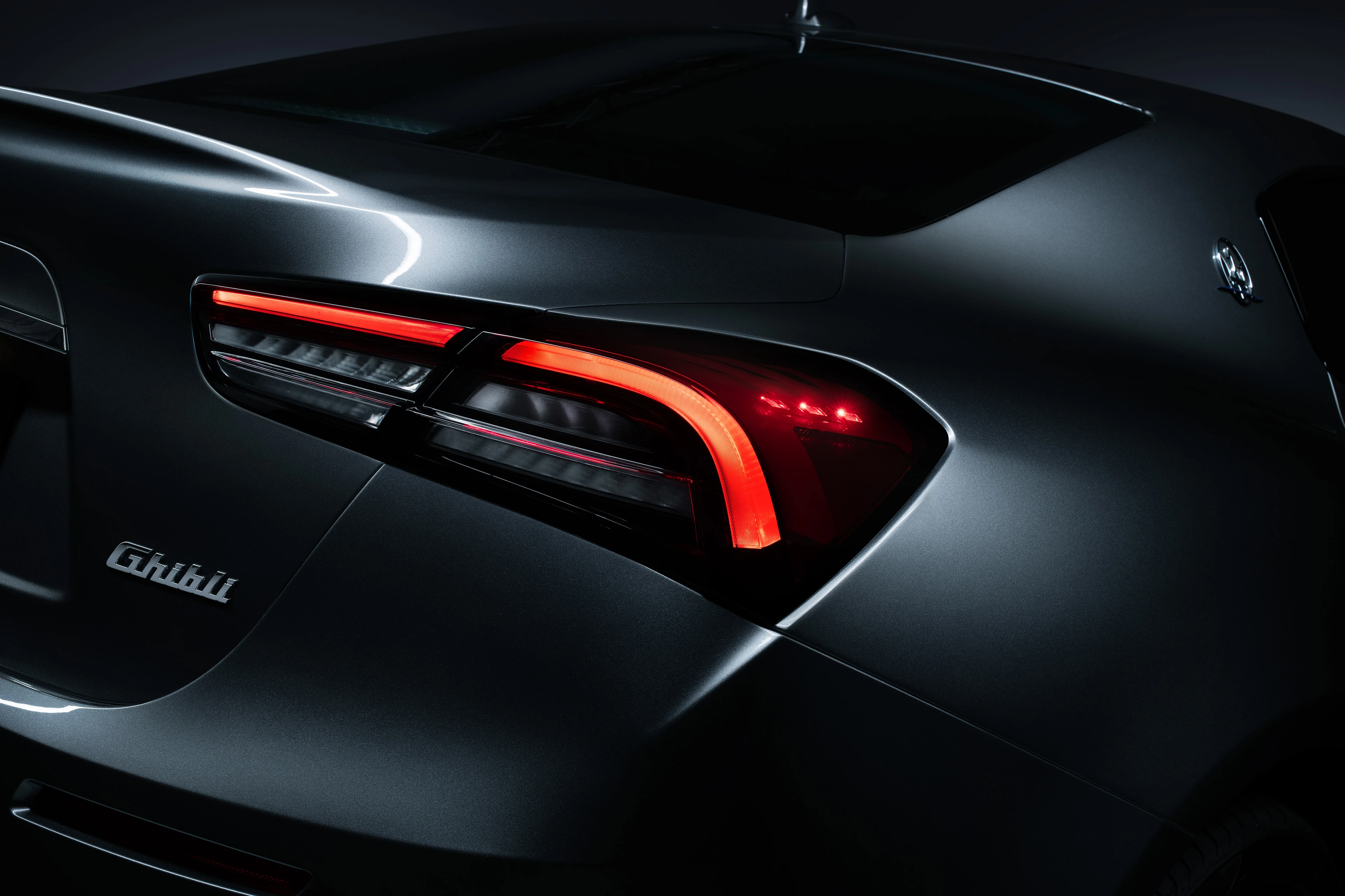 Boomerang Tail Lamp
