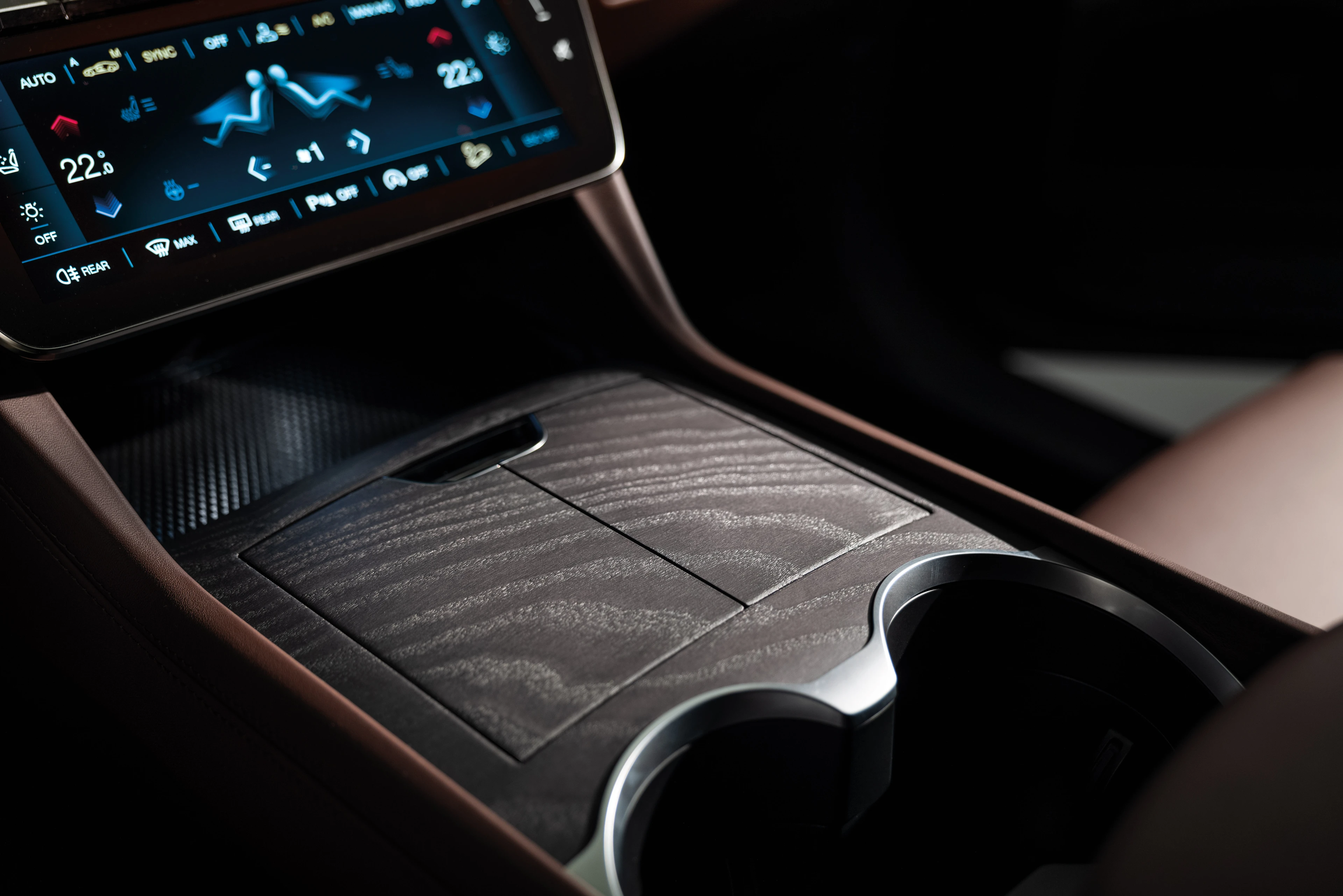 Comfort Display and Centre Console