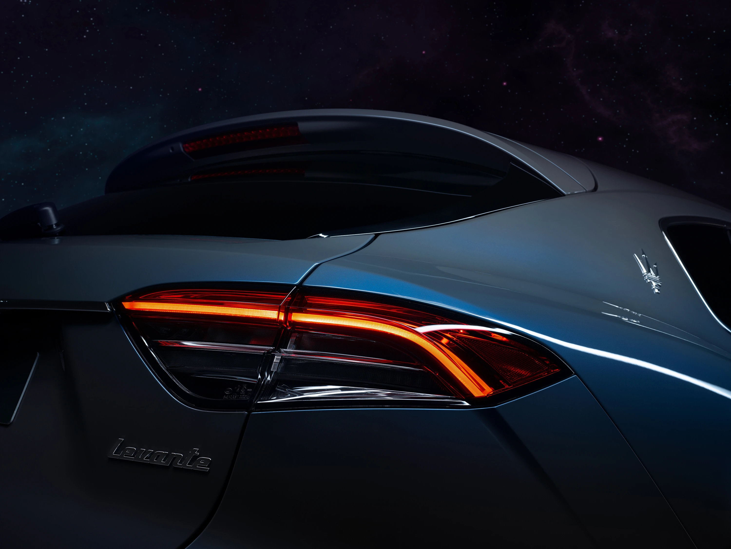 Boomerang Tail Lamp