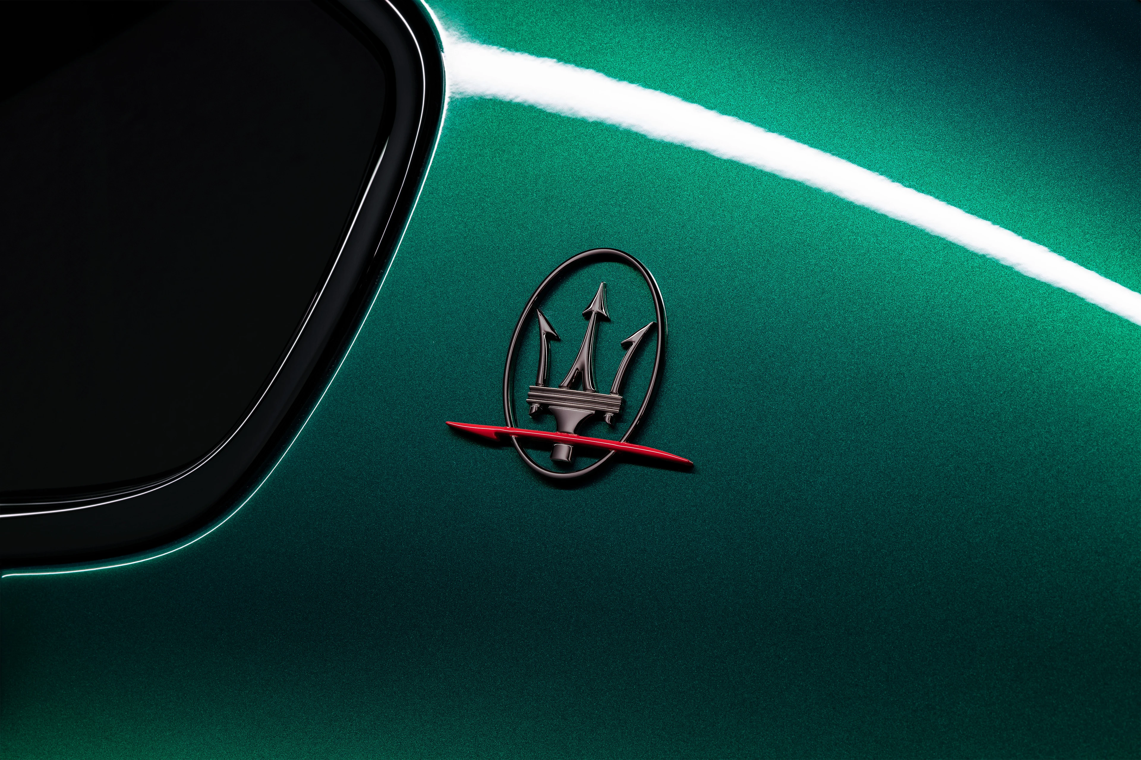 Trident Badge on the Rear Pillar