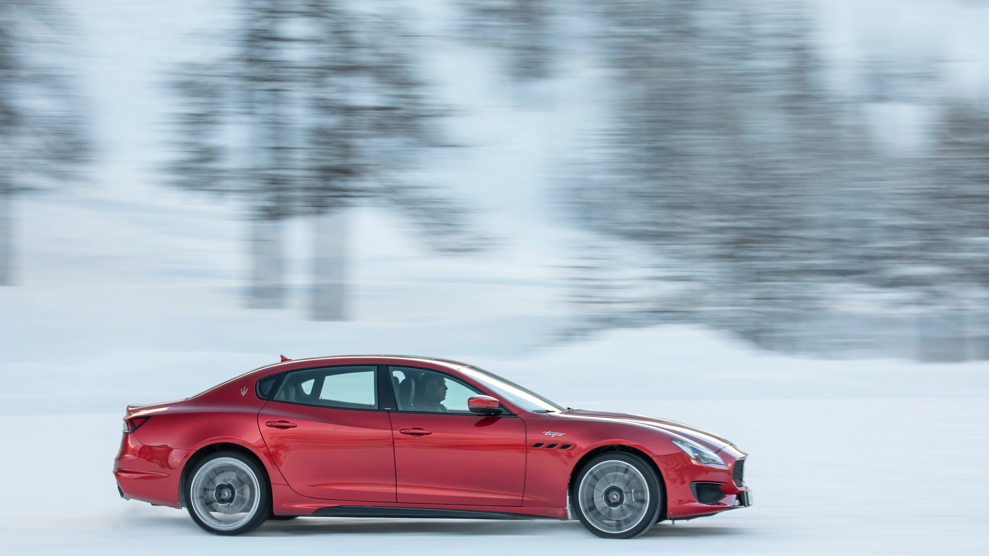 Quattroporte Trofeo on Snow