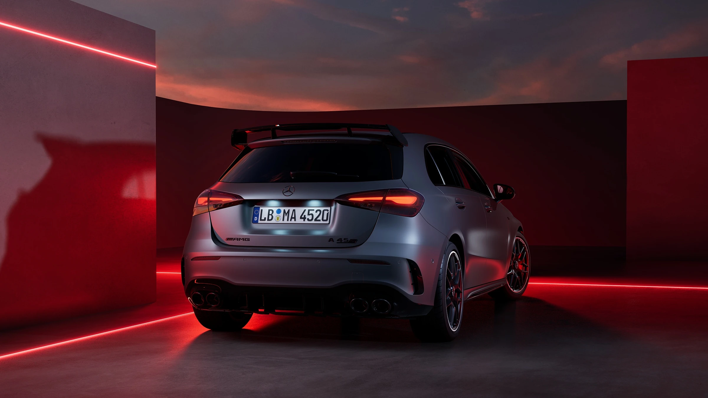 Rear Left Three-Quarter View (Studio)