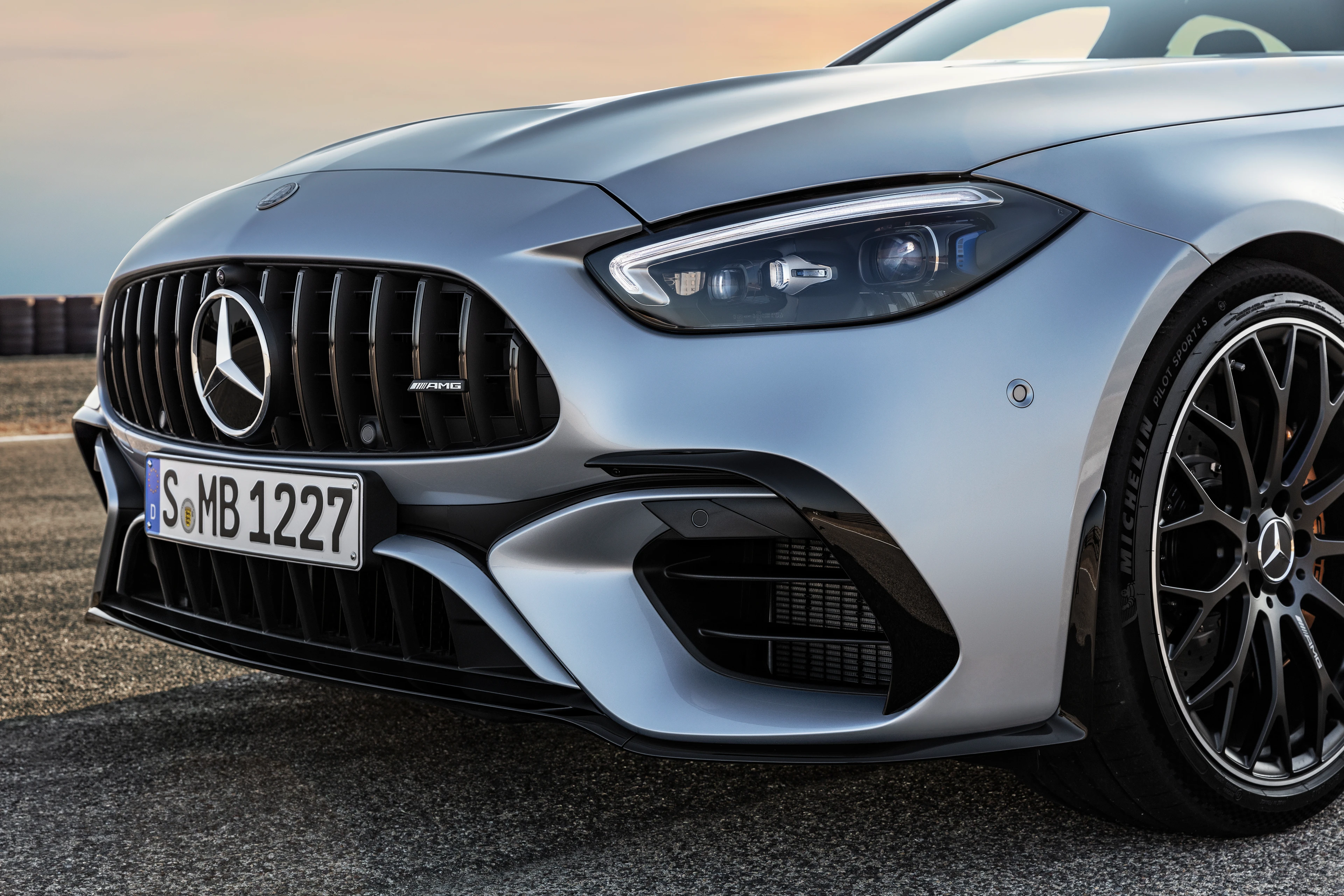 AMG Panamericana Grille and Headlamp