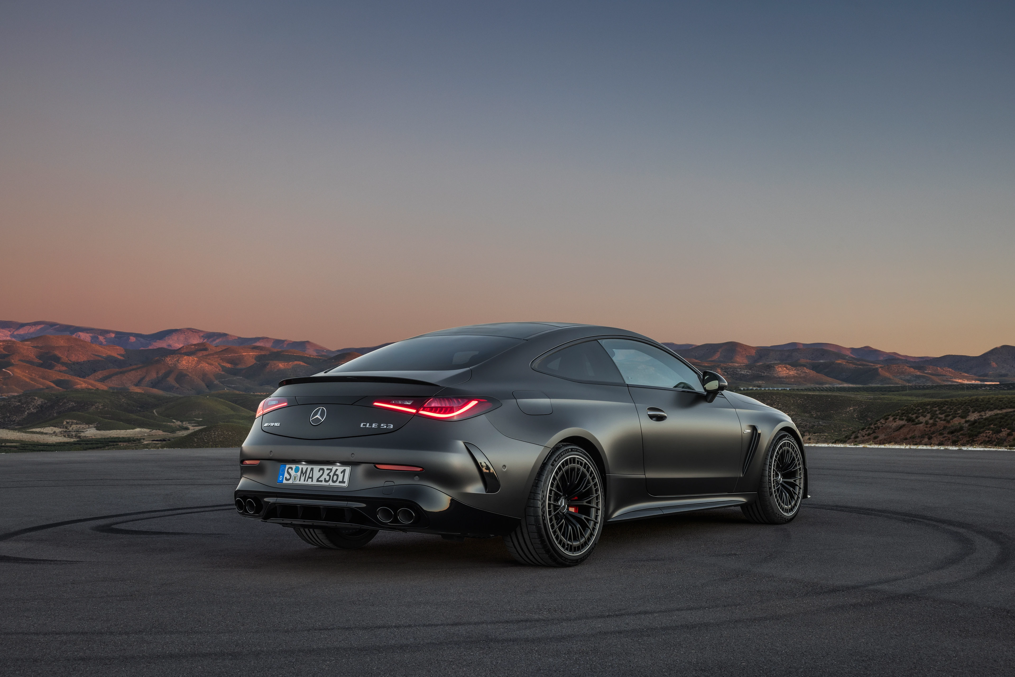 Rear Three-Quarter View (Location)