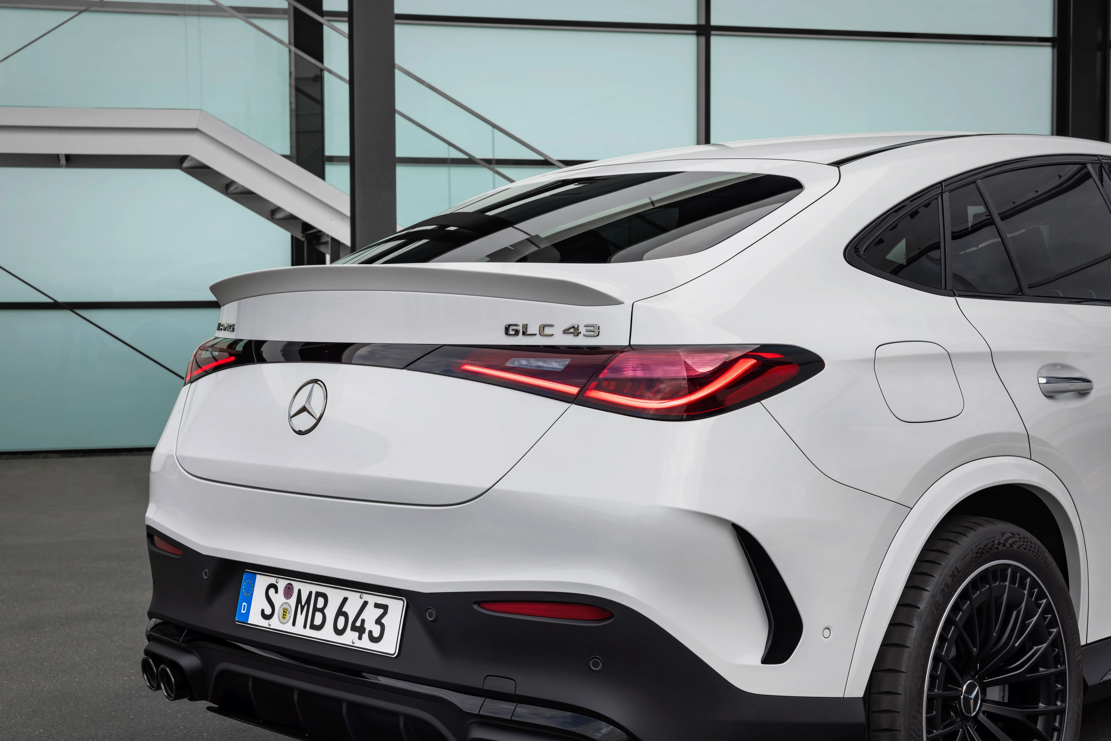 Tail Lamp, Spoiler and GLC 43 Badge
