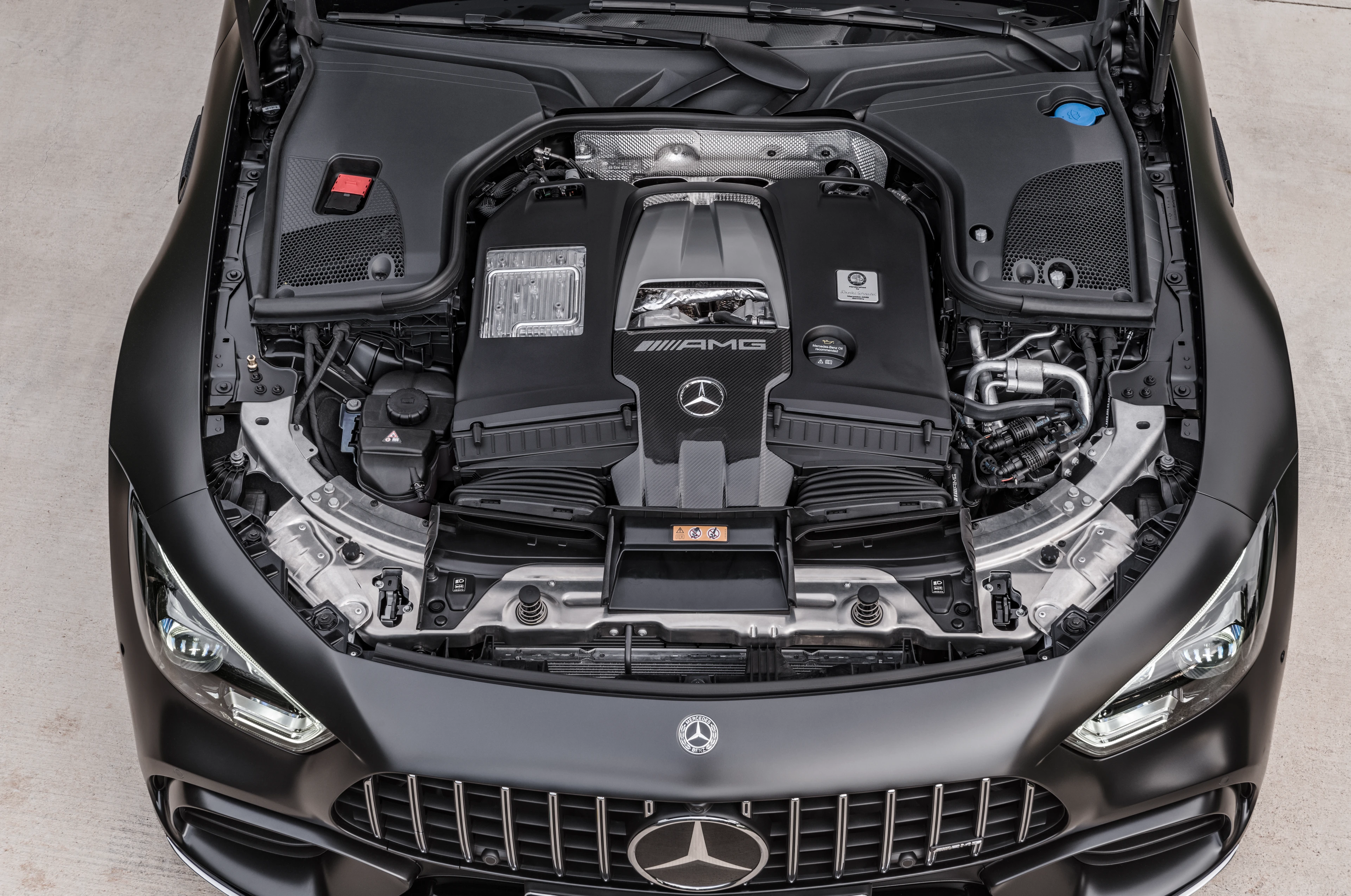 V8 Biturbo Engine Bay