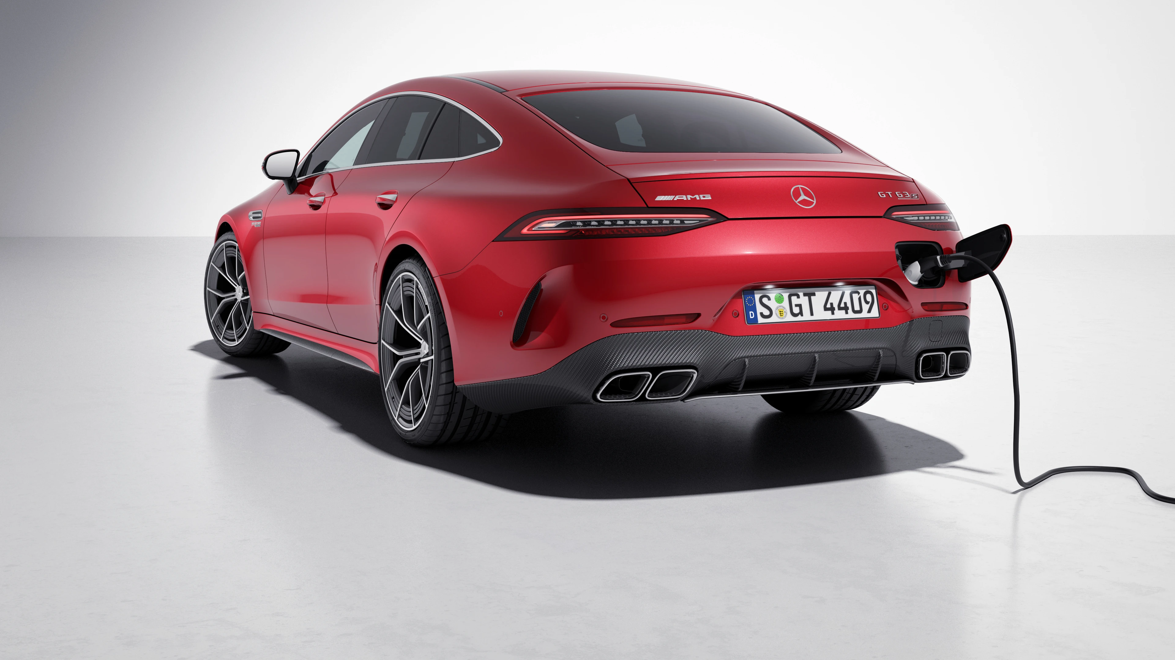 Rear Three-Quarter View (Charging)