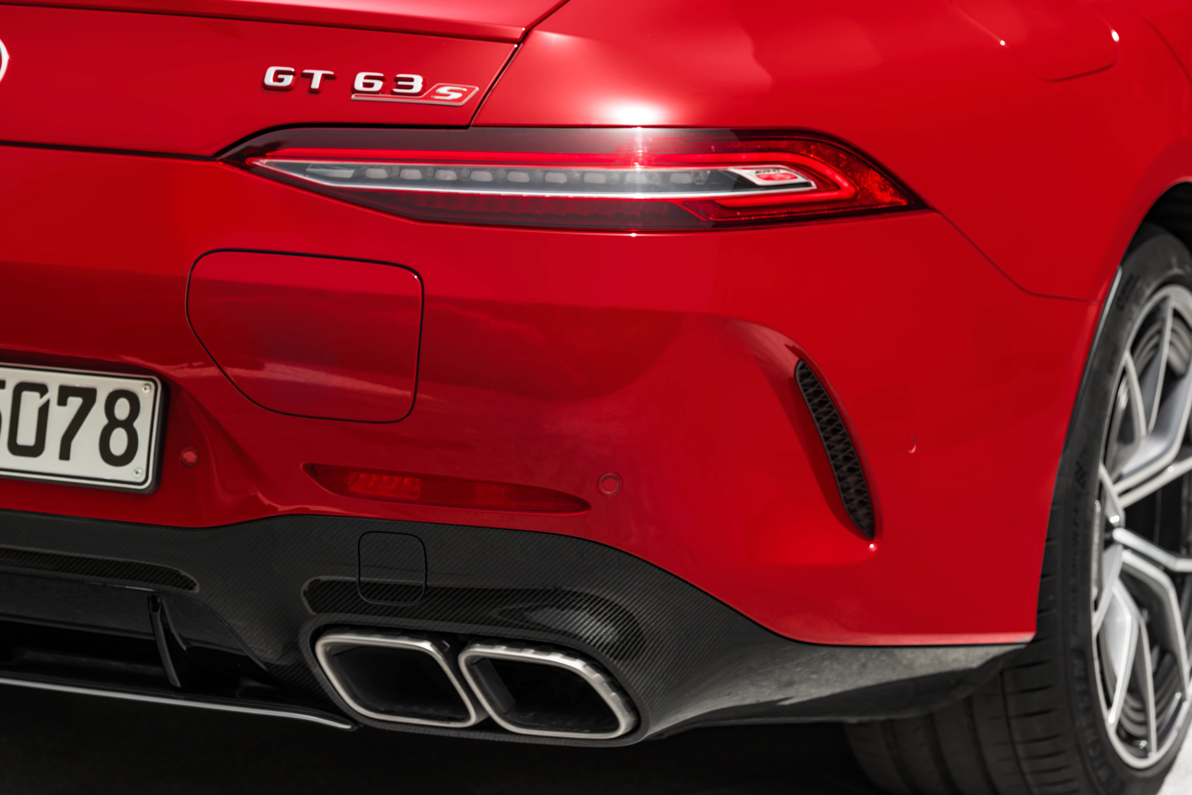 Quad Exhaust and GT 63 S Badge
