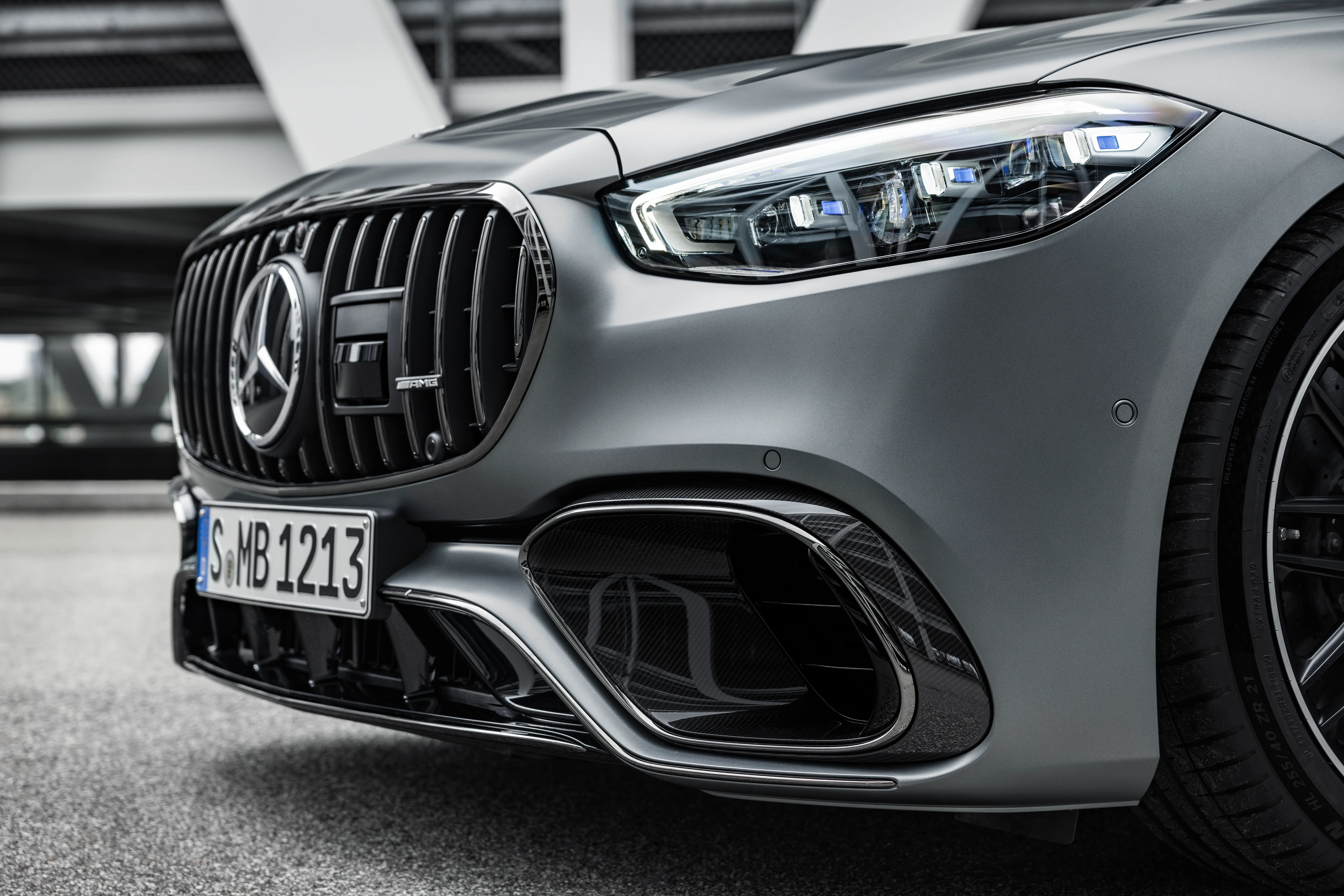 AMG Grille and Headlamp
