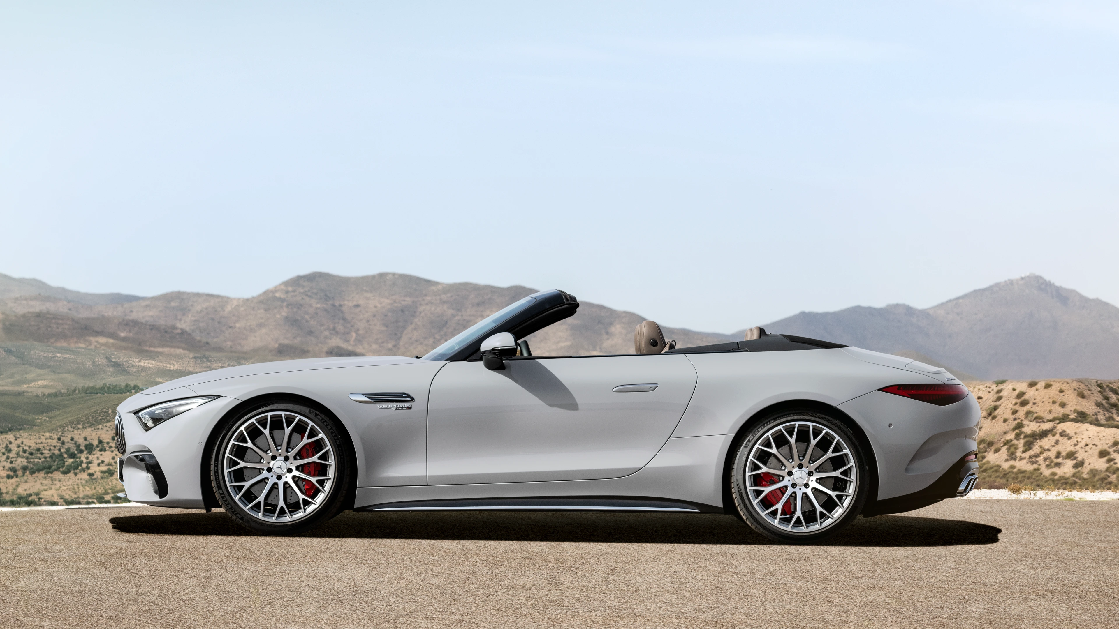 Side Profile (Roof Open)