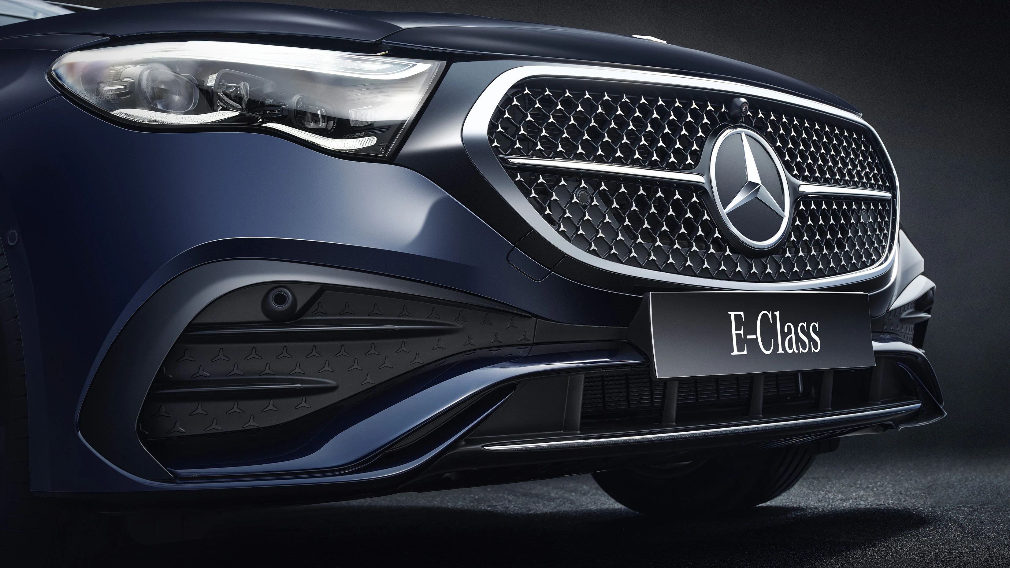 Grille and Headlamp