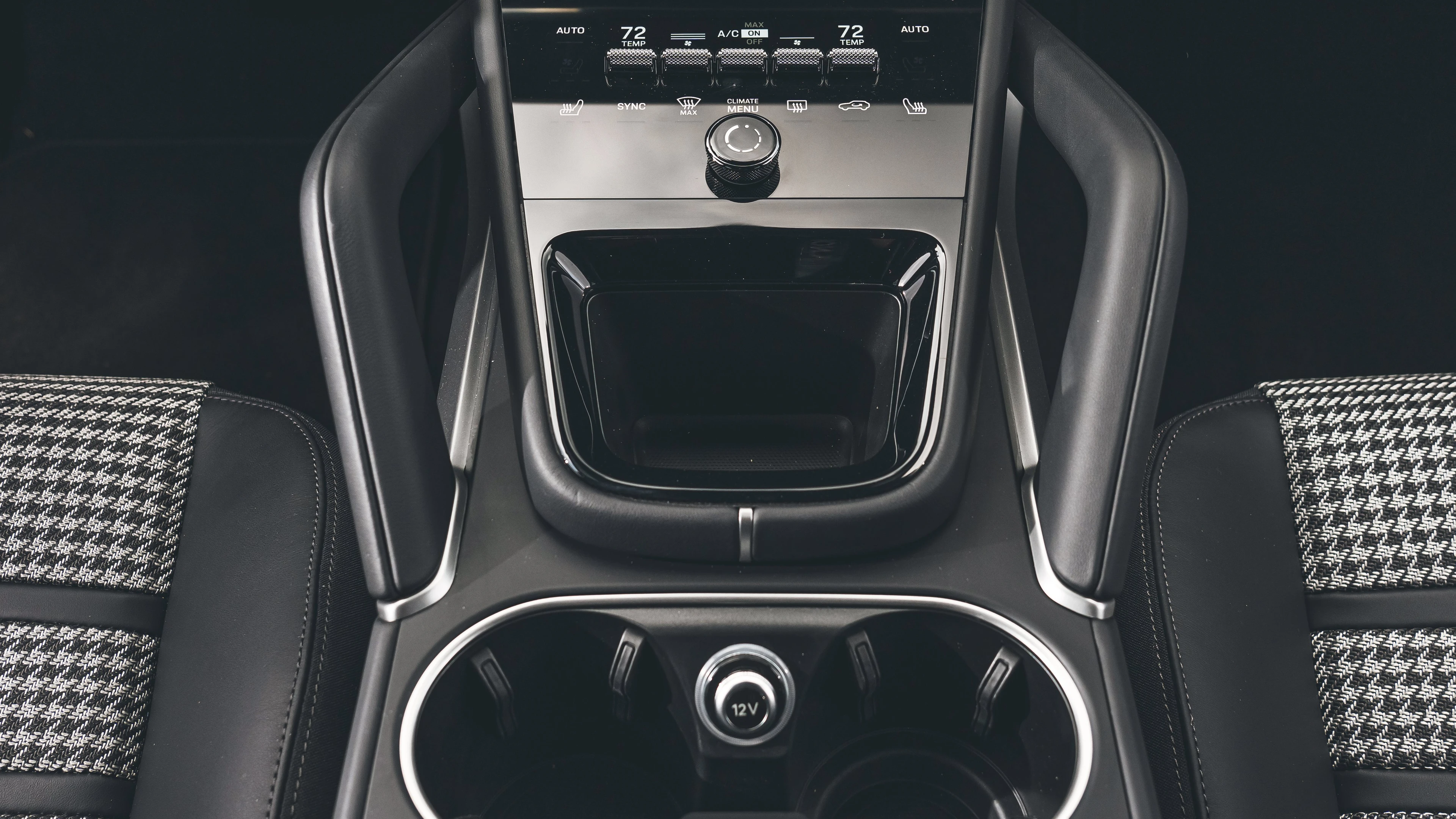 Centre Console