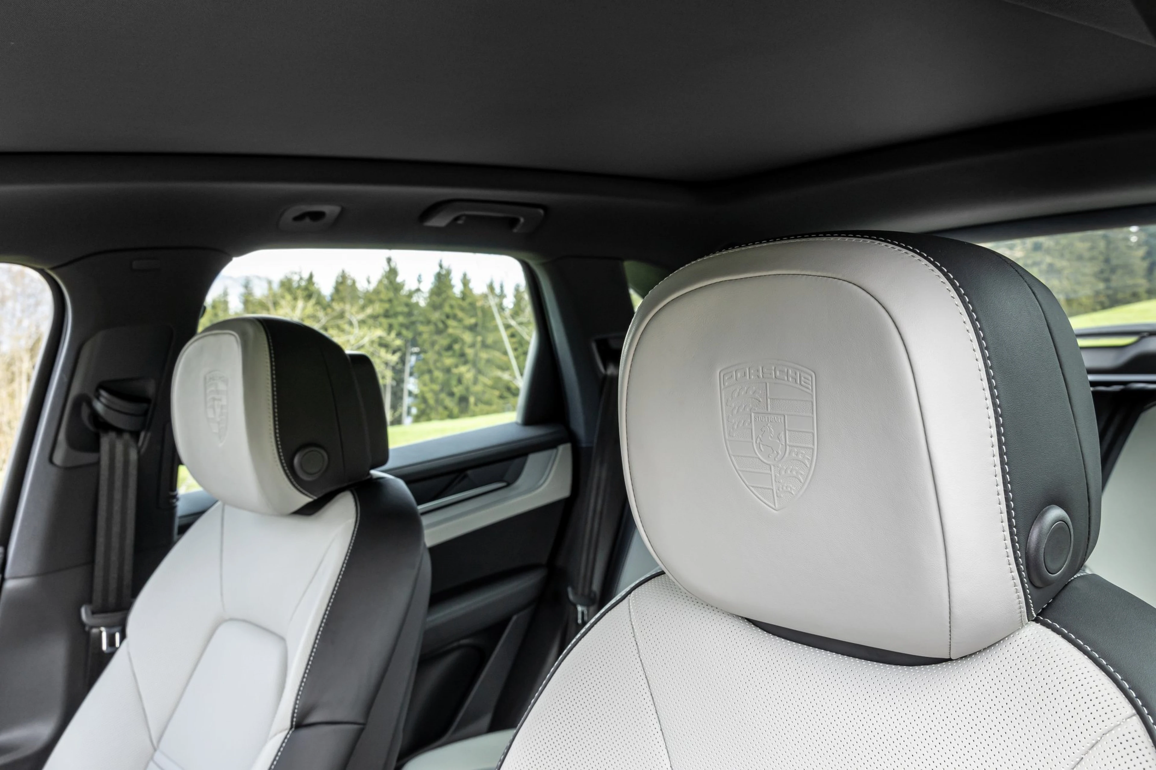 Seats with Embossed Porsche Crest